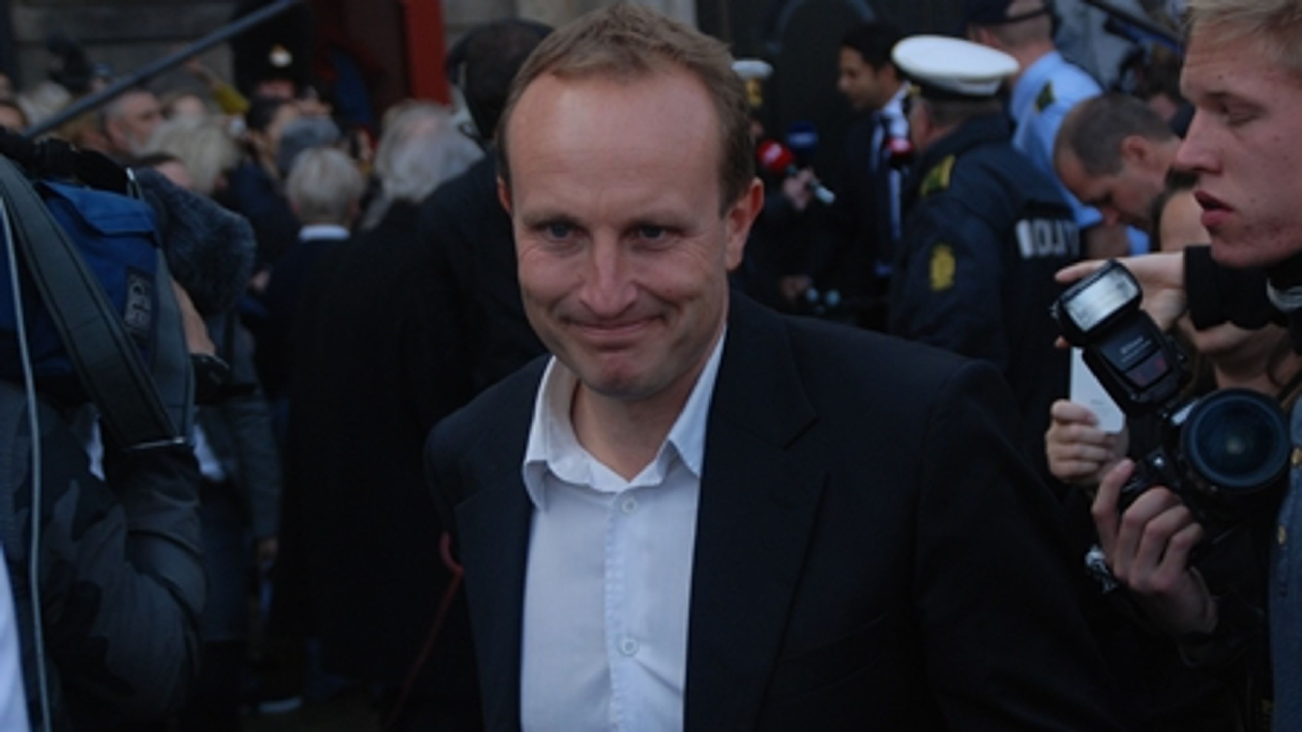 Regeringen kan komme til at stå noget alene, hvis den gør alvor af nye, dyre energiafgifter.