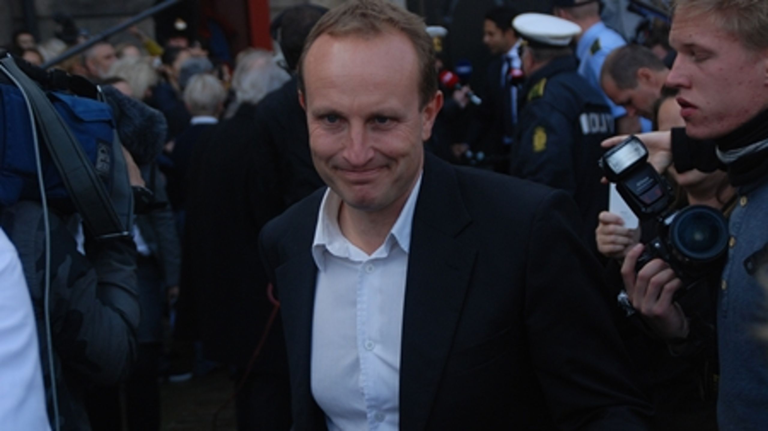 Martin Lidegaard har fundet nye besparelser, så nu er hans energiplan billigere for erhvervslivet end VK-regeringens.