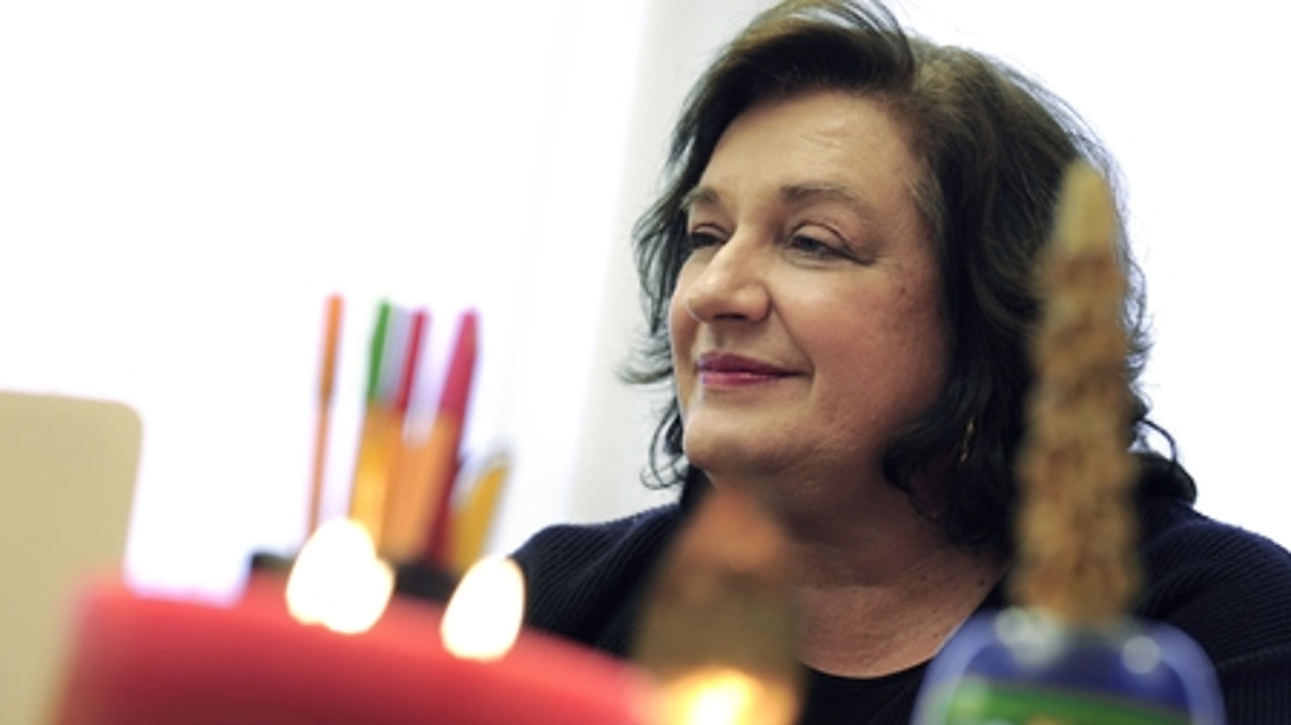 Kommissionen har taget MEP Marietta Giannakous (EPP) forslag om en statut for pan-europæiske partier til sig. Kommissionen vurderer, at det vil kunne være klart inden EP-valget i 2014.