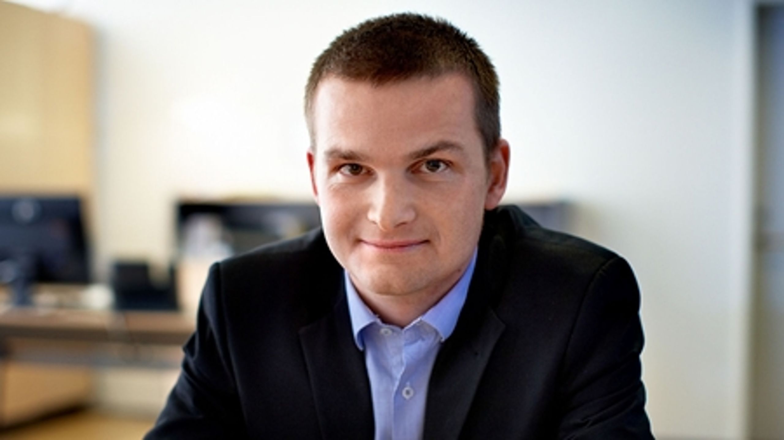 Skatteminister Thor Möger Pedersen (SF) giver begrebet 'socialt afbalanceret' ny mening med sit udspil til en skattereform, lyder det fra en række forskere.