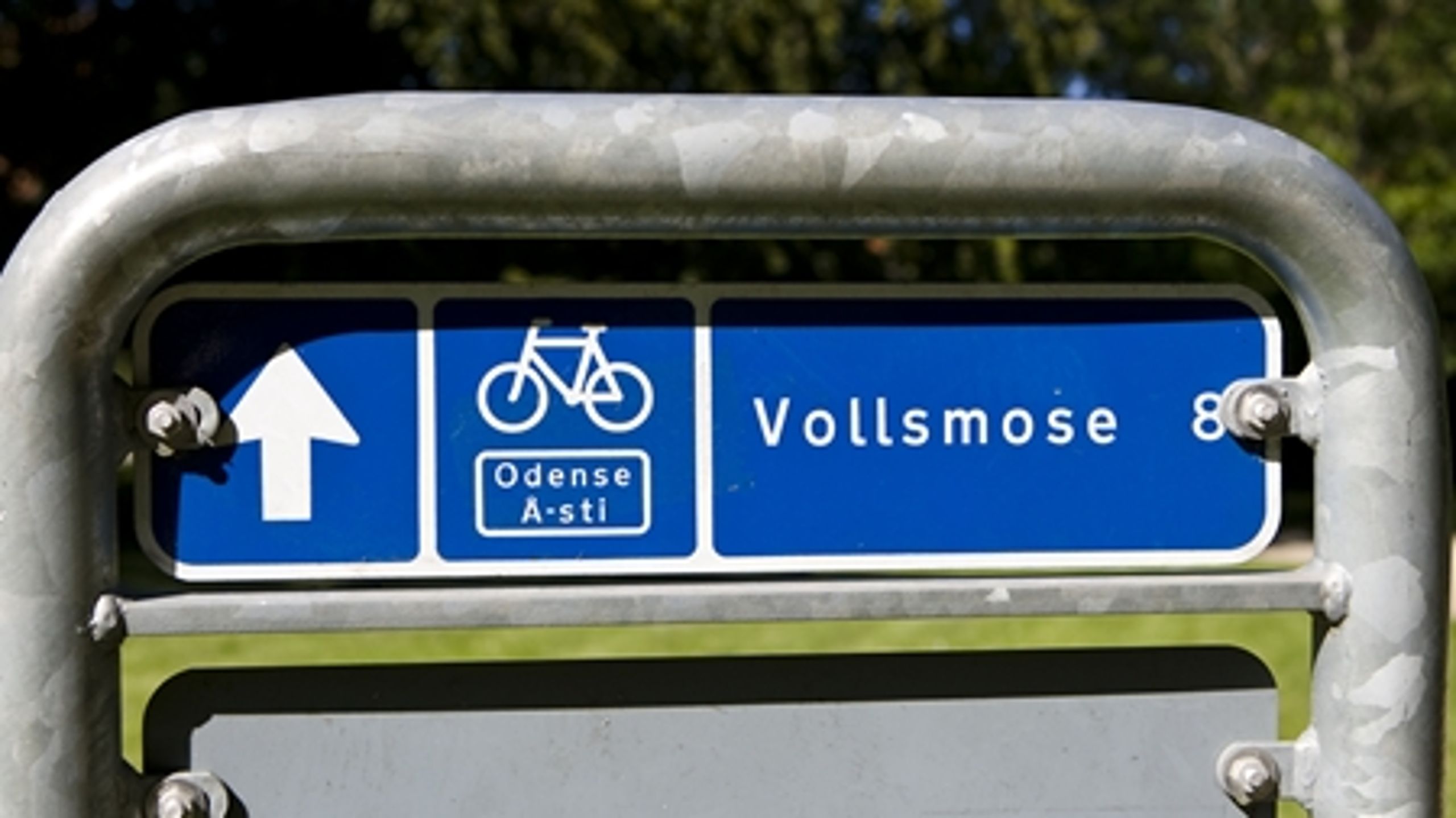 Står det til boligminister Carsten Hansen (S), skal det ikke længere være muligt at flytte rundt imellem boligorganisationerne i Vollsmose, når man først er blevet smidt ud ét sted i bydelen.