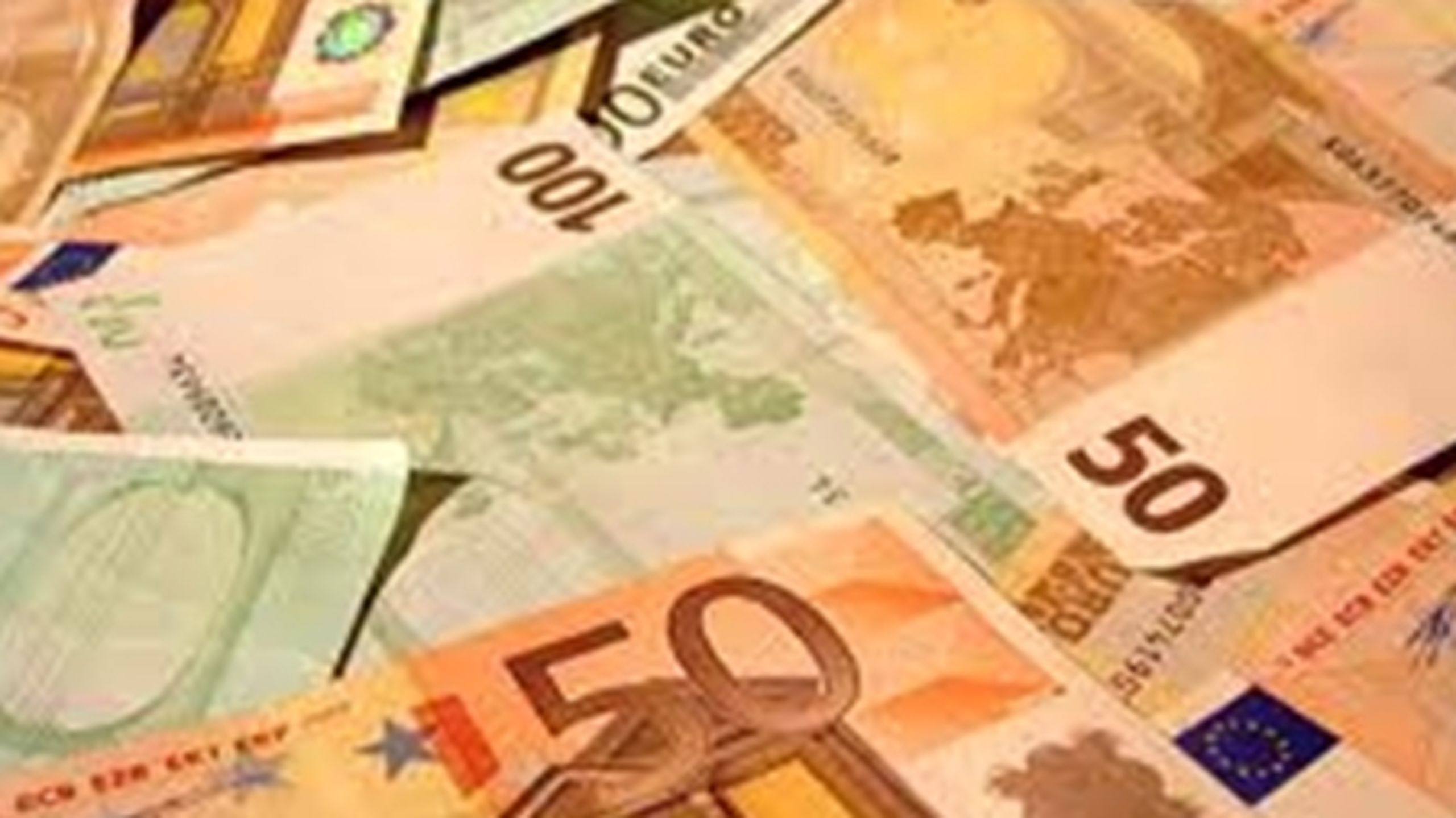 Regeringen afventer og ser, hvad de andre lande kan blive enige om, inden man vil afgøre dansk deltagelse i EU-banktilsyn.