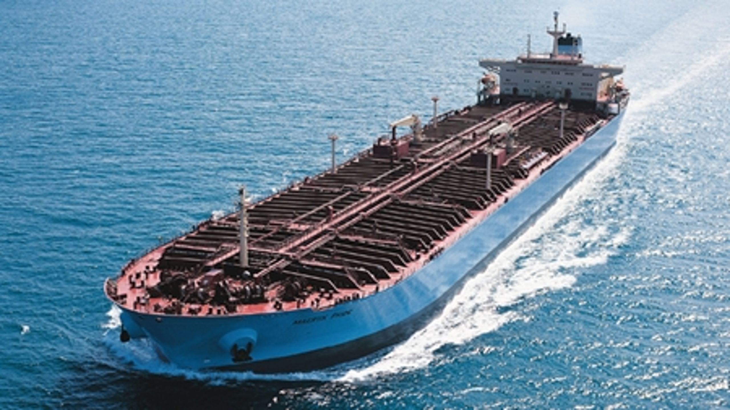 Staten trækkes ind i lønstrid mellem rederier og fagforening.