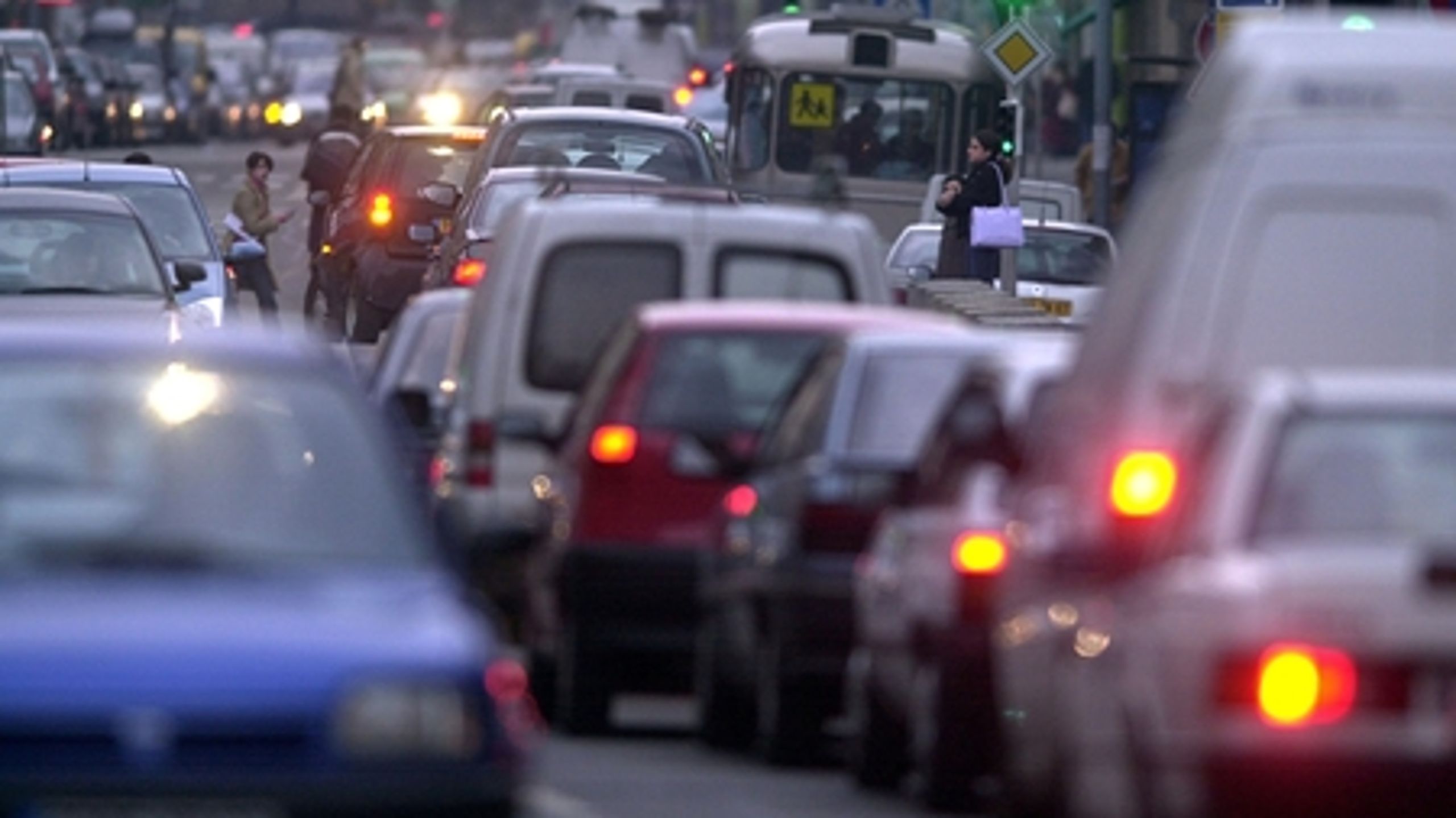 Arbejdsgruppen, der beskæftiger sig med mulighederne for et nationalt roadpricingsystem, kommer med sin midtvejsrapport torsdag.