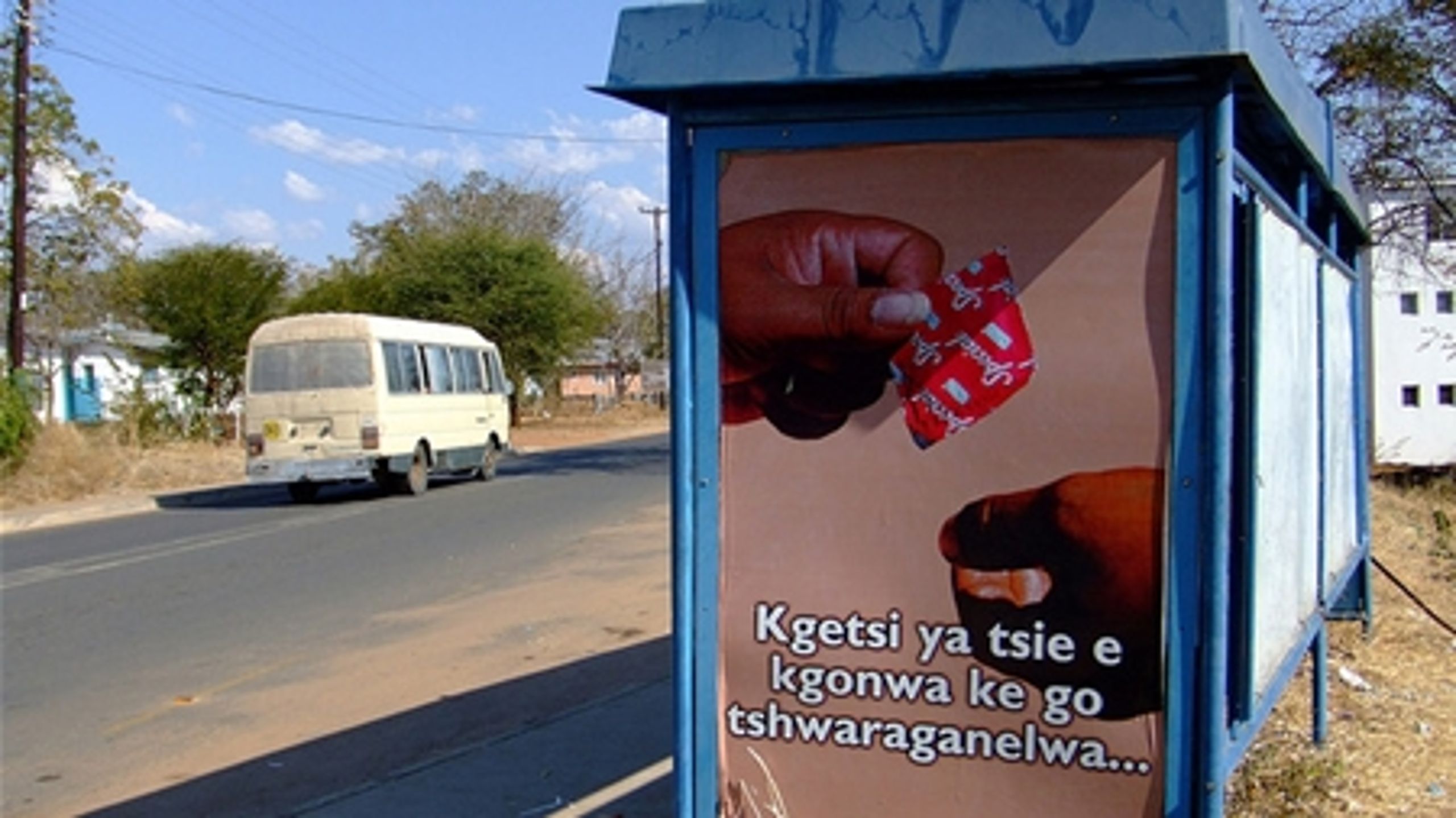 Selvom mødredødeligheden fortsat ligger højt i ulandene, har EU skåret i sin støtte til prævention, som ellers ville kunne forhindre uønskede graviditeter.