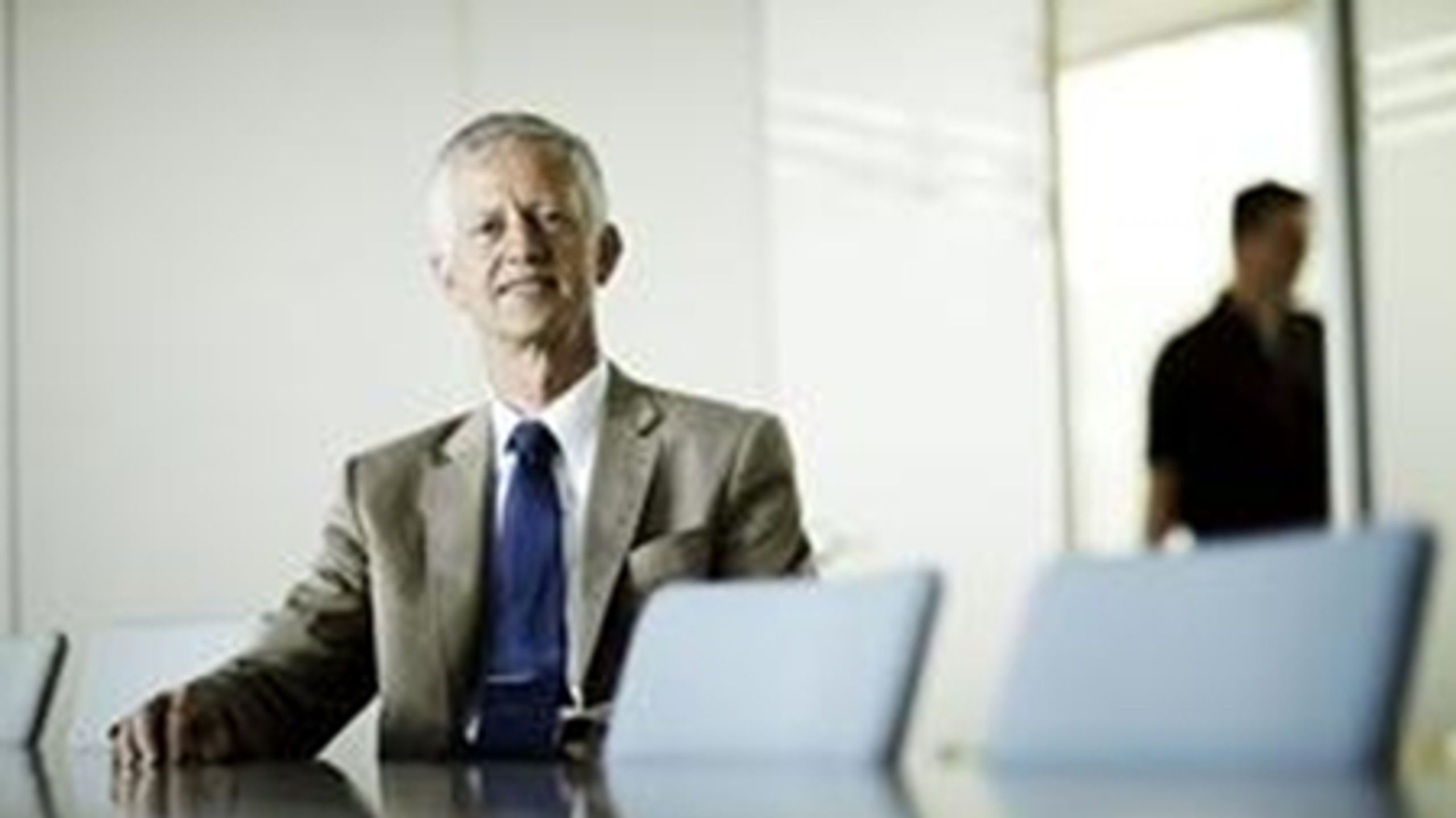 Niels Nielsen, branchedirektør i Danske Anlægsentreprenører, vil have problemet med manglende vedligeholdelse af de danske veje løst. 