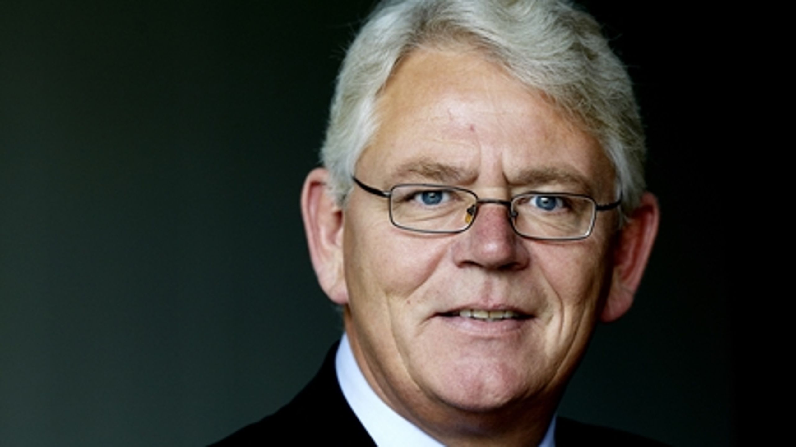 Erik Nielsen var for hård ved lærerne og for blød ved regeringen, da han torsdag talte ved Kommunalpolitisk Topmøde i Aalborg, mener flere borgmestre. Andre synes, at han ramte hovedet på sømmet.