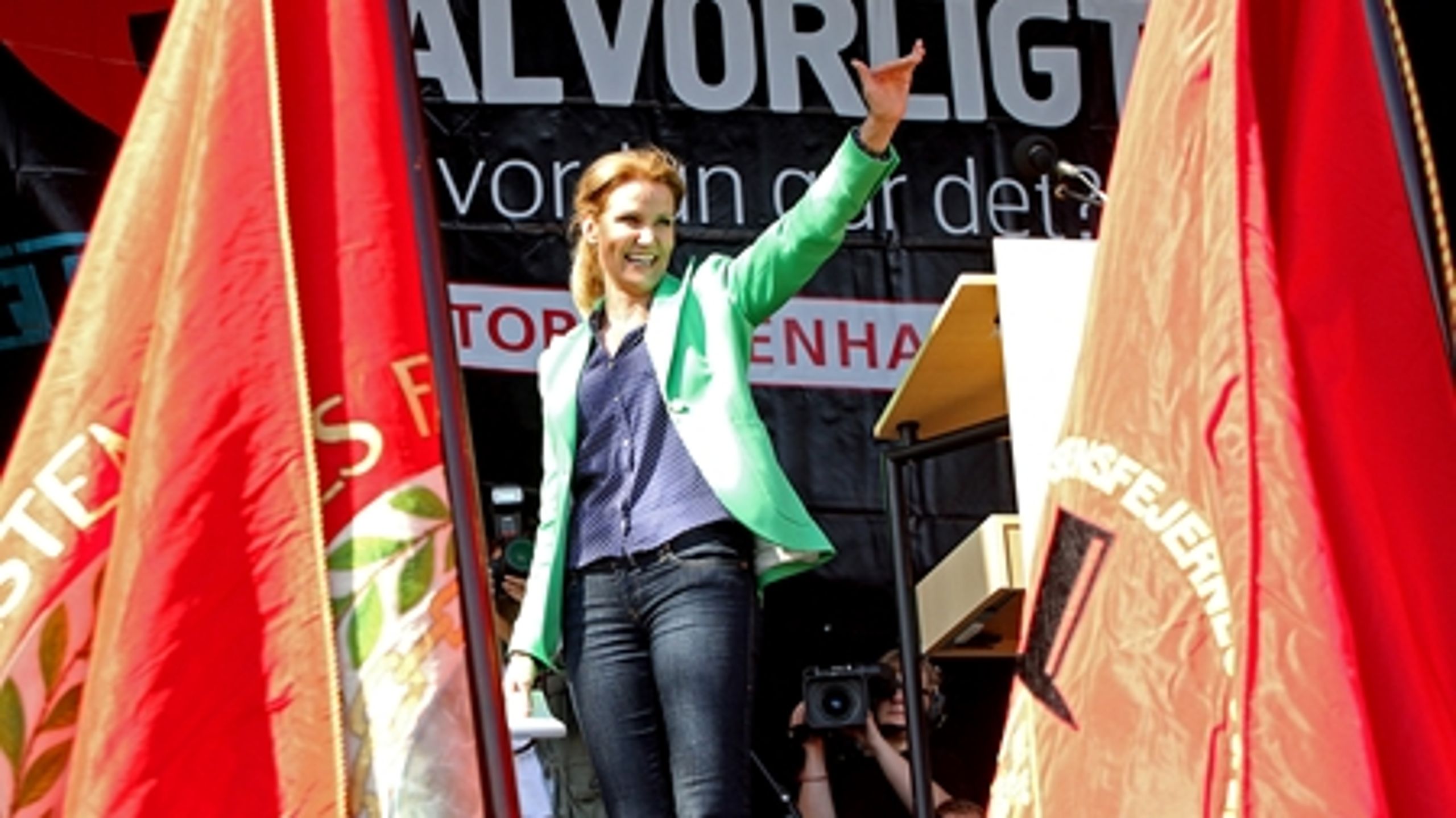 Statsminister Helle Thorning-Schmidt (S) besøger i år Østerbrokredsen, Odense, Middelfart, Horsens, Aarhus, Randers og Aalborg i løbet af 1. maj.