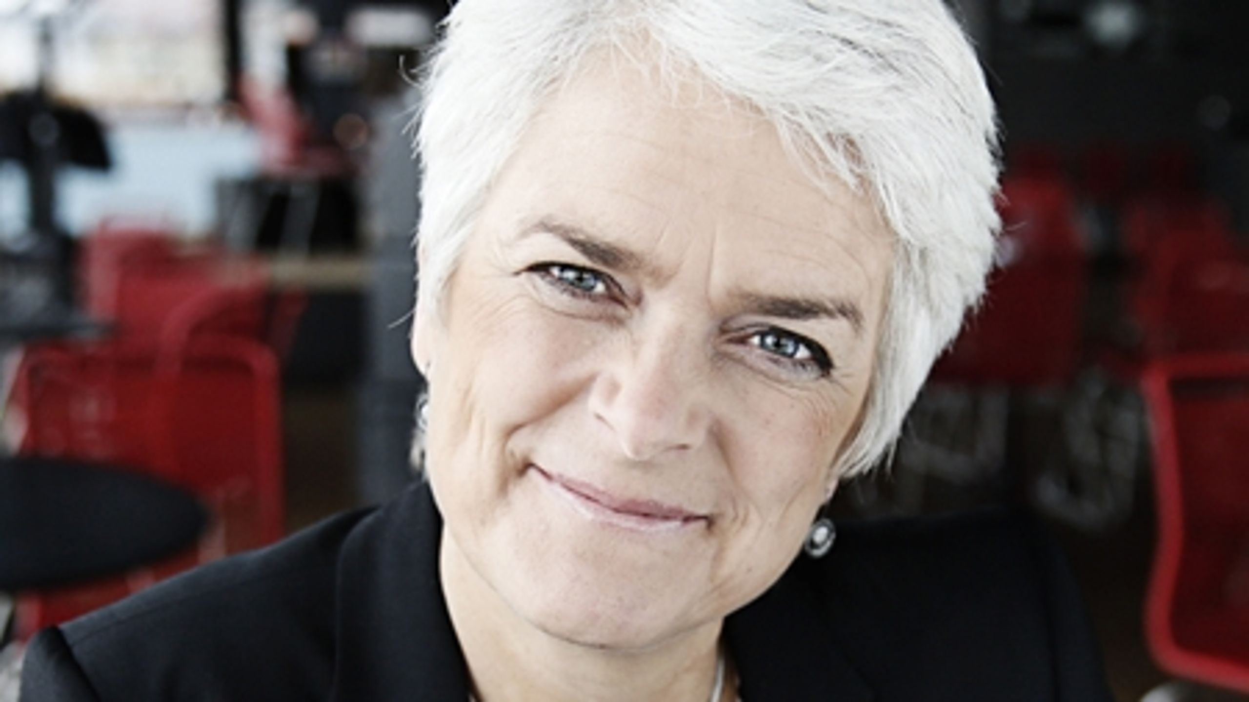 SF dropper den landsdækkende strategi fra seneste kommunalvalg. I stedet vil partiet ved efterårets valg tage udgangspunkt i forholdene i den enkelte kommune. Formand Annette Vilhelmsen (billedet) skal dog alligevel rundt i landet og føre valgkamp med de lokale kandidater.