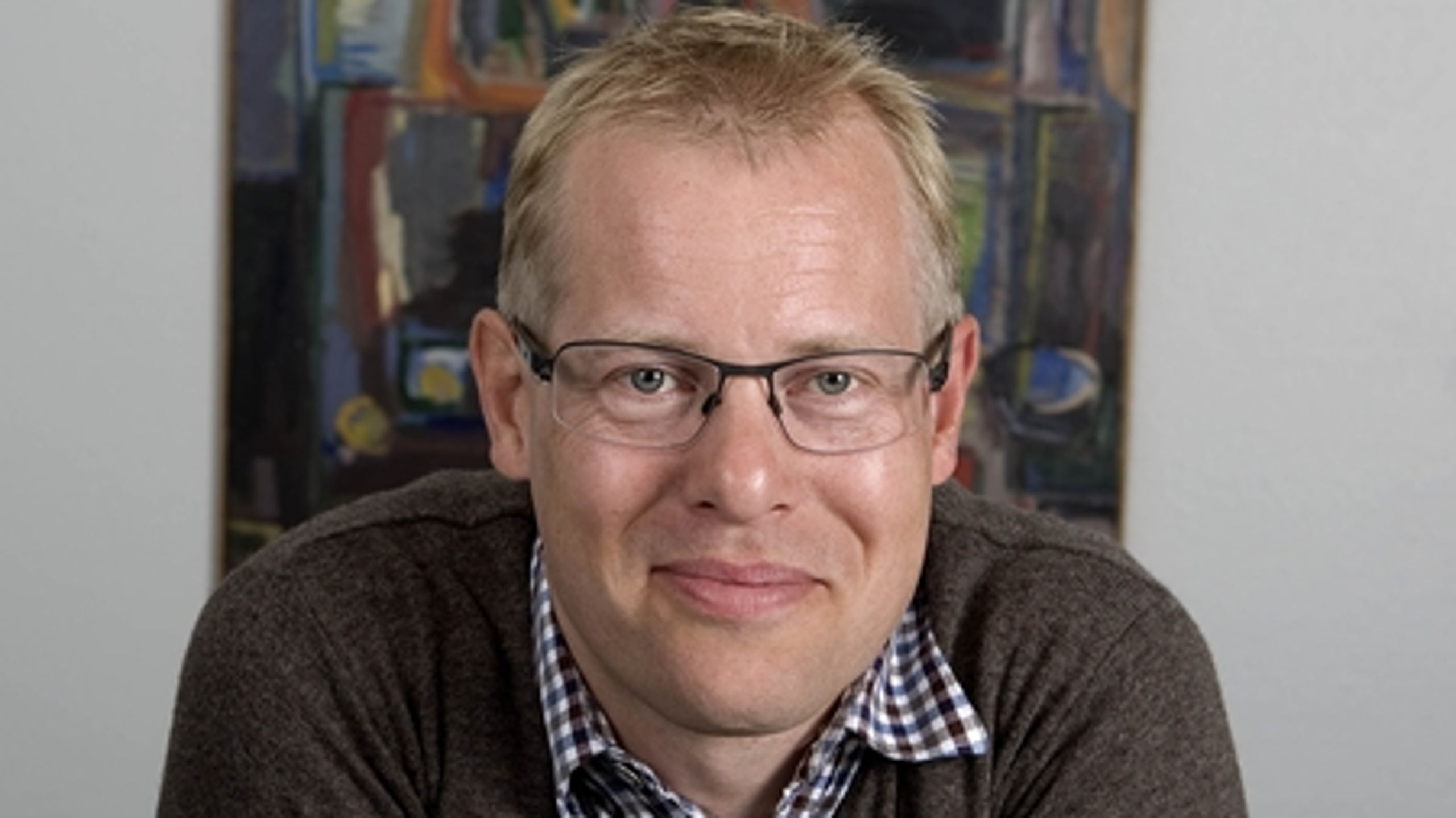 Det er erhvervsskolernes dårlige omdømme, der skræmmer de unge væk fra uddannelserne, mener Carl Holst (V), næstformand i Danske Regioner.