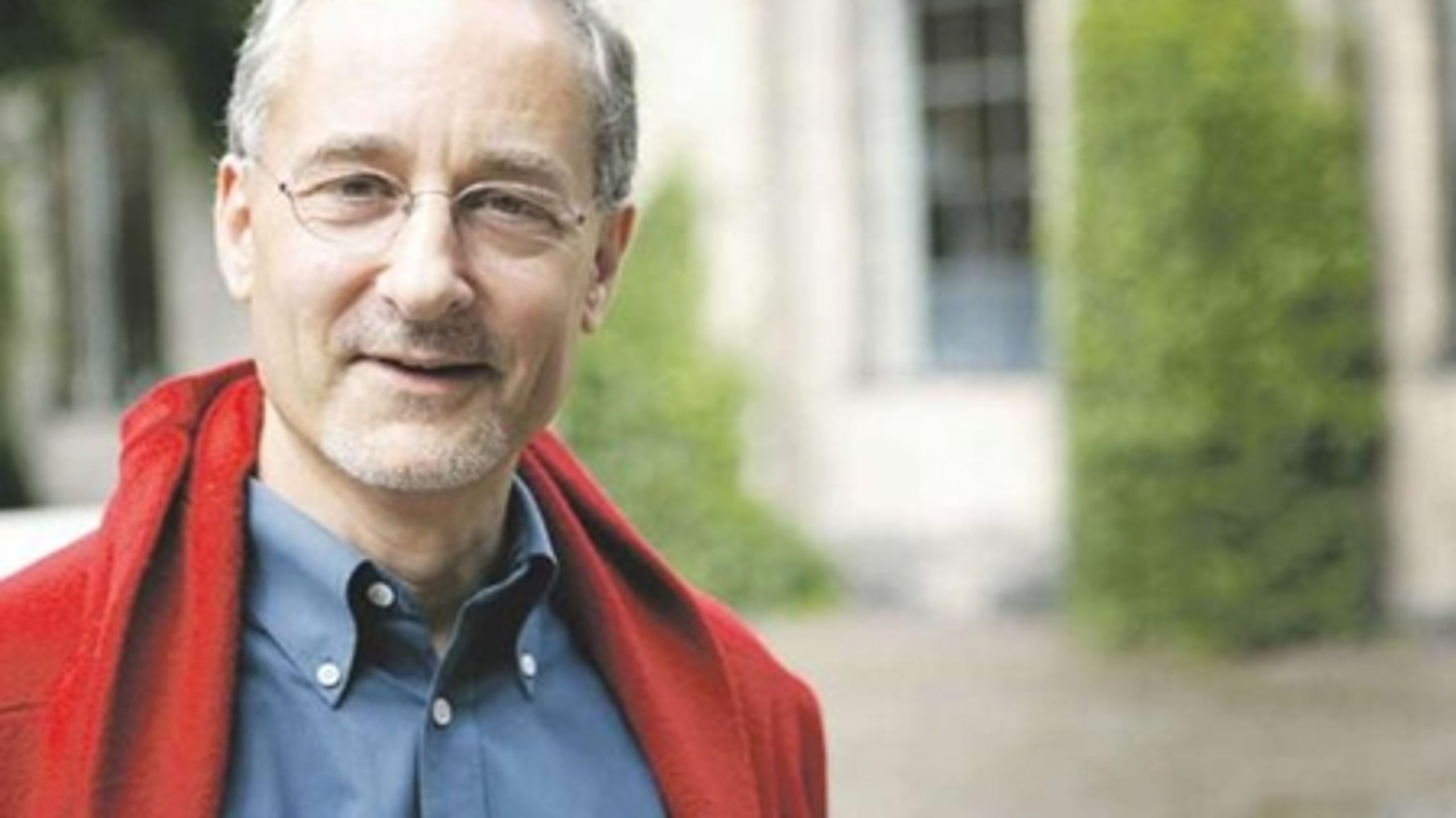 Per Holten-Andersen, rektor på CBS, vil have fjernet reglen om at man max kan tage 30 ECTS på et semester. 