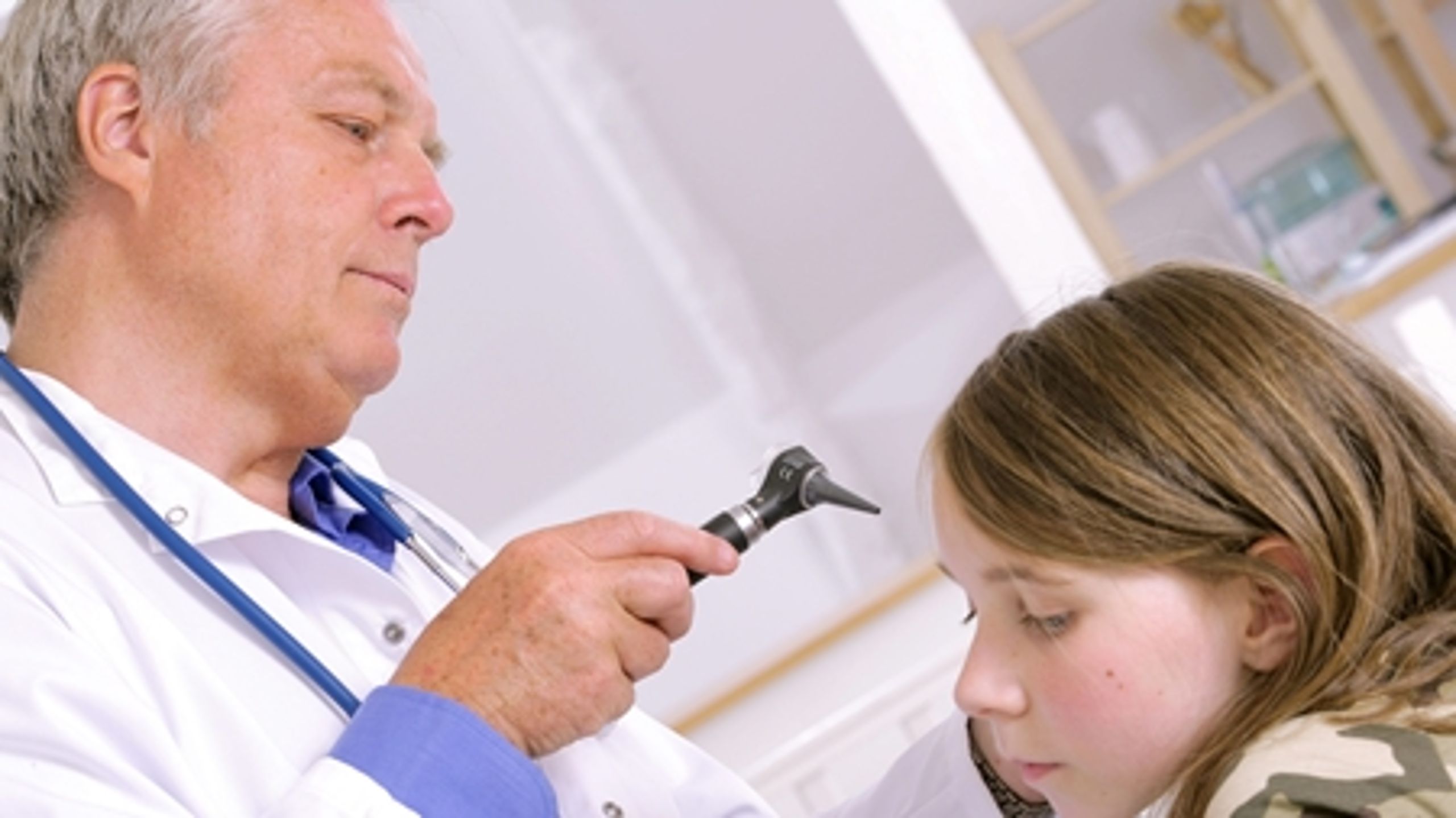 PLO forsøger blot at forhale processen frem mod en ny overenskomst, mener Jens Stenbæk (V) fra Danske Regioner.