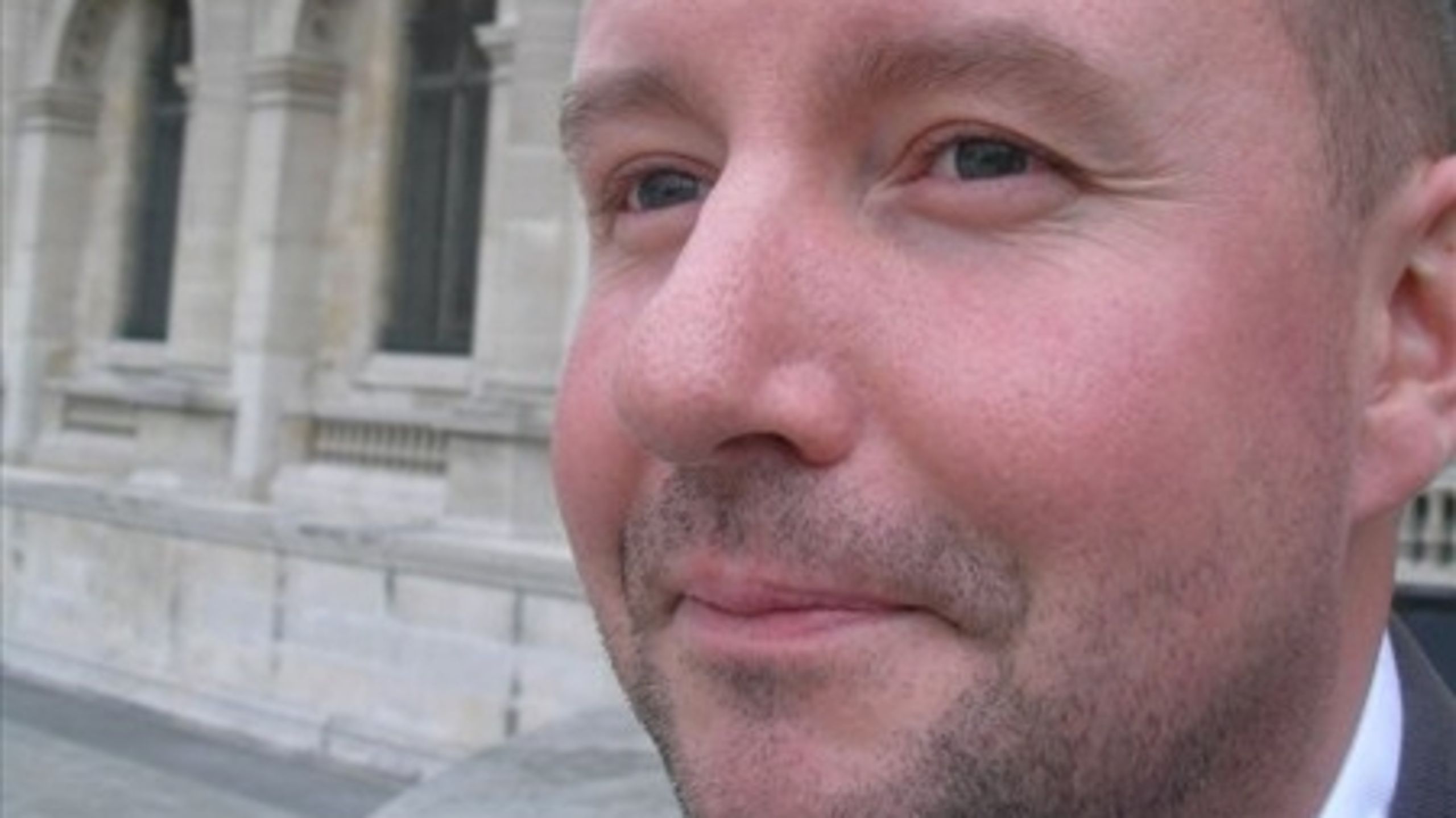 SF har ikke været i stand til at finde en afløser for Claus Perregaard, der brat stoppede som pressechef tilbage i marts.