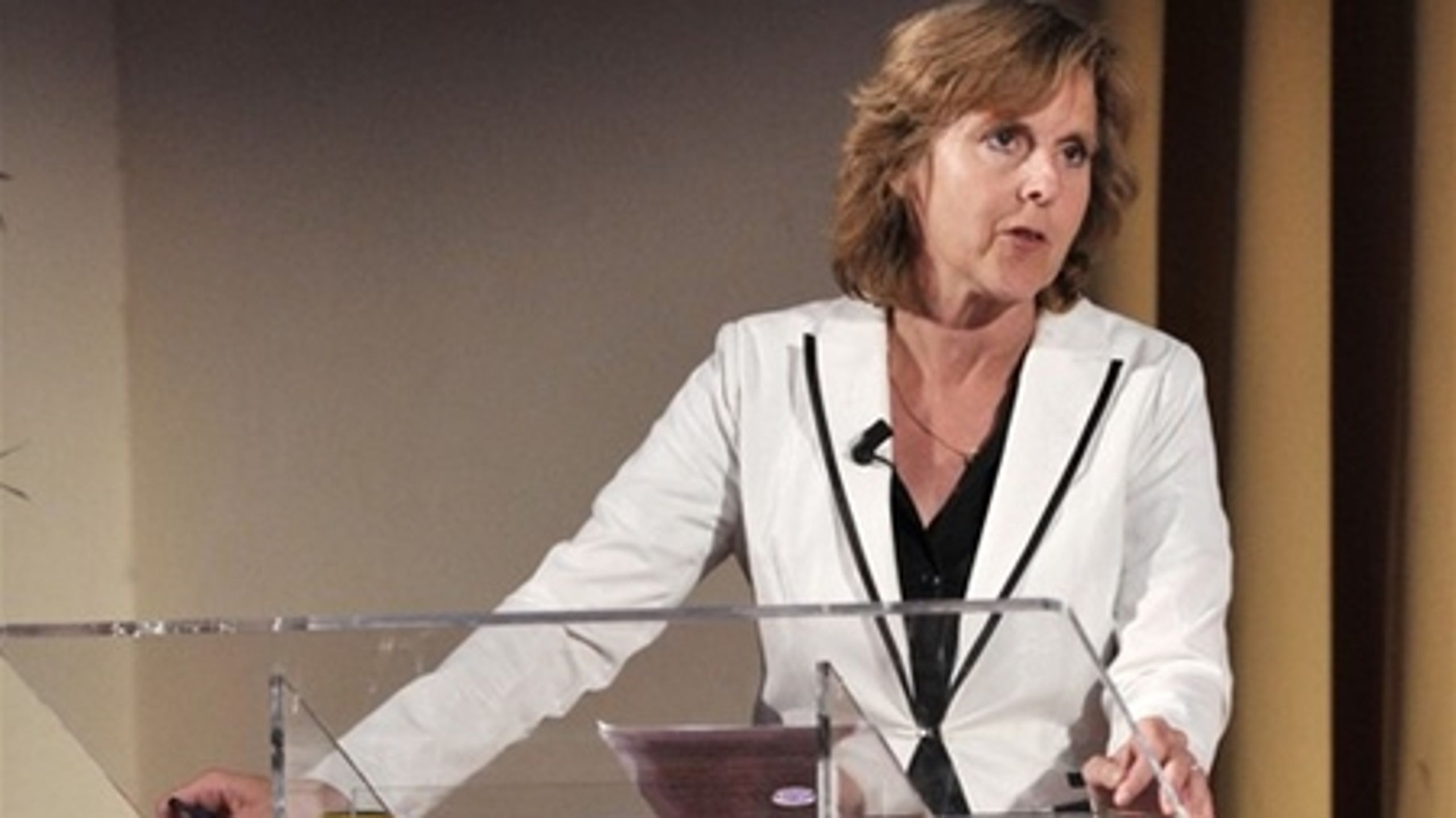 Den danske klimakommissær Connie Hedegaard er med i toppen af magthierarkiet.