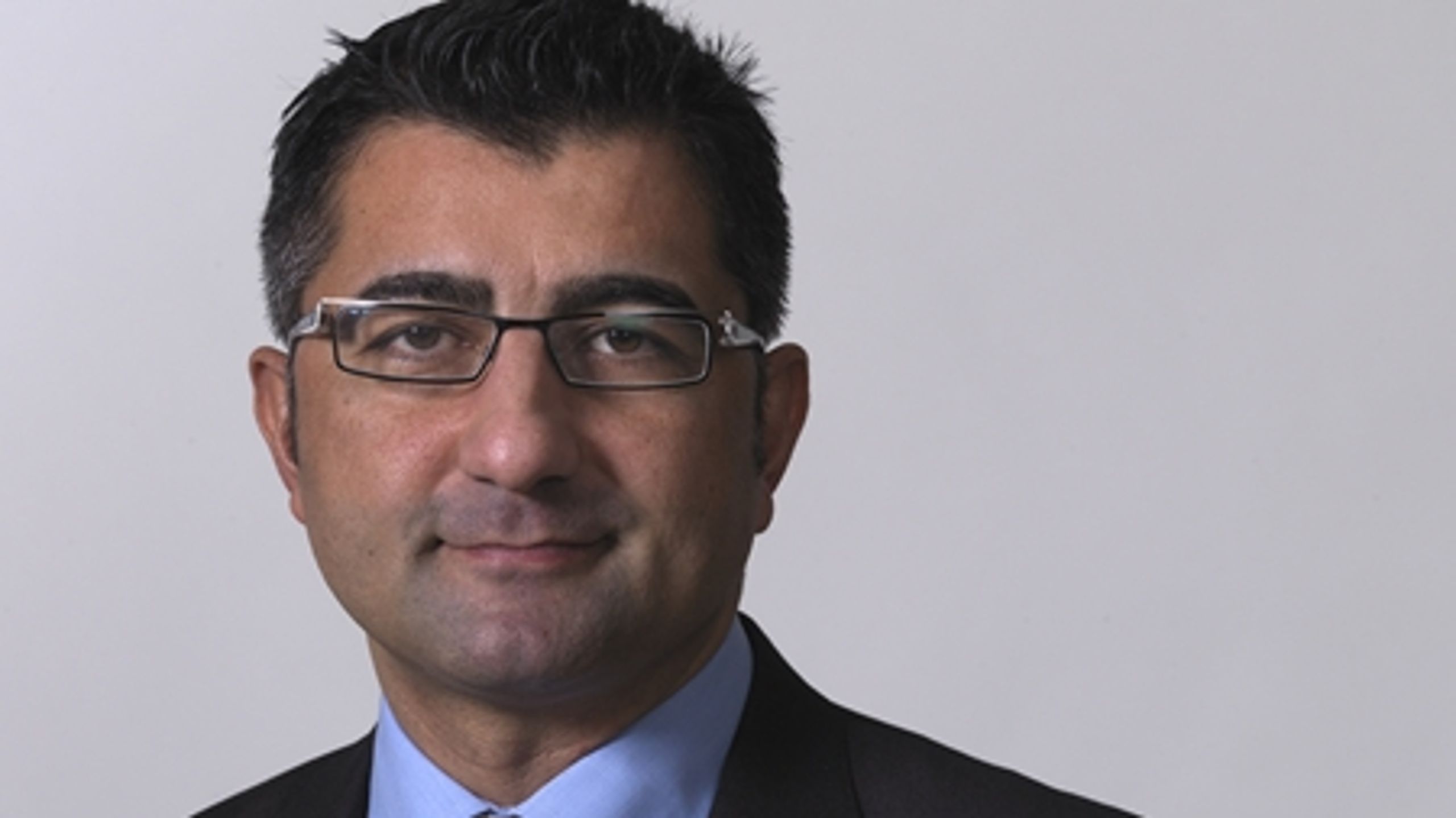 Bünyamin Simsek (V), rådmand for Teknik og Miljø i Århus, fokuserer på hurtig og professionel sagsbehandling for at tiltrække investeringer i studieboliger til unge i byen. 