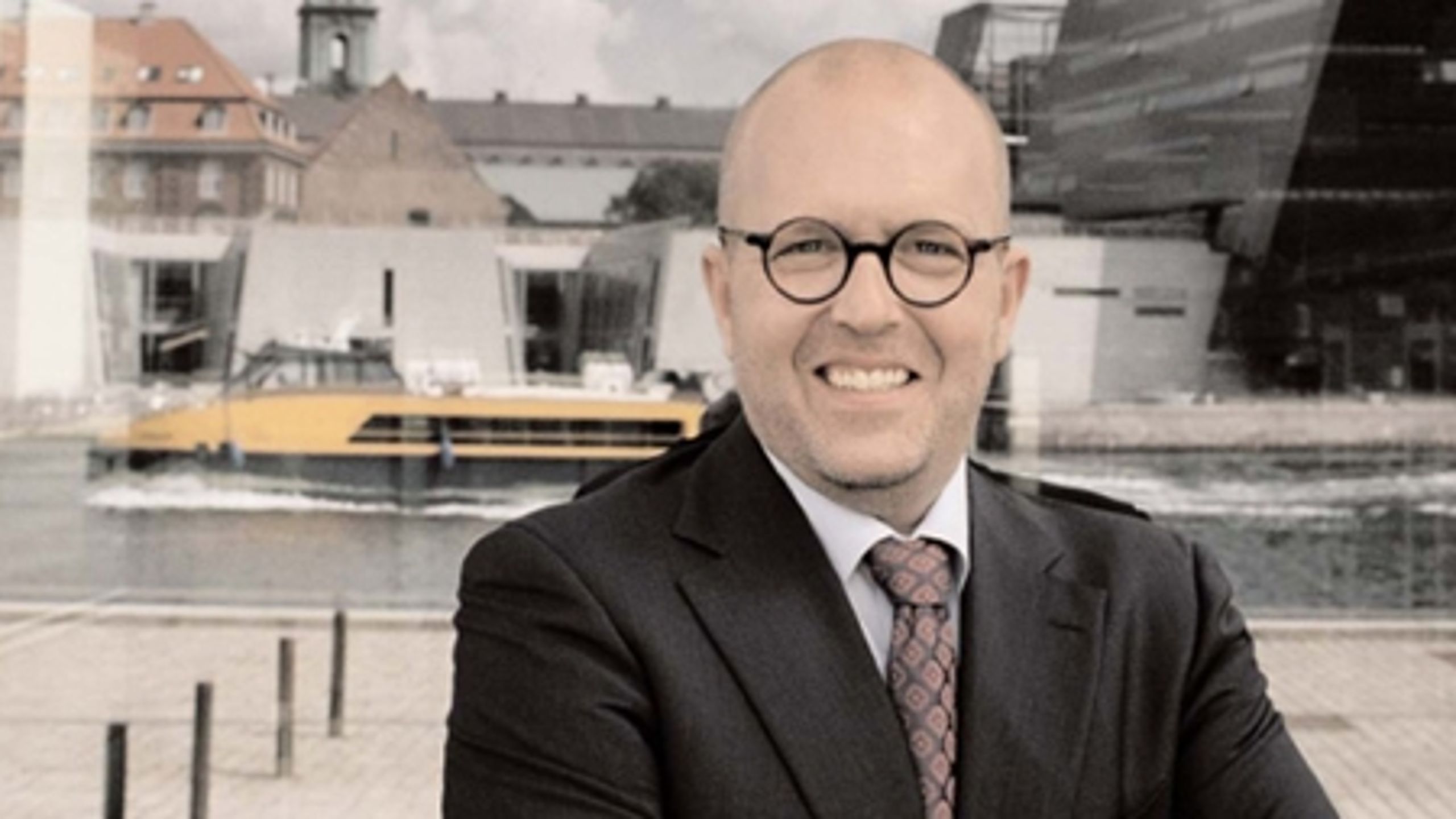 Ved valget i 2009 konstituerede Radikale sig med Dansk Folkeparti for at sikre Klaus Bondam posten som beskæftigelses- og integrationsborgmester. Til fortrydelse for blandt andet partiets andenmand, Manu Sareen.