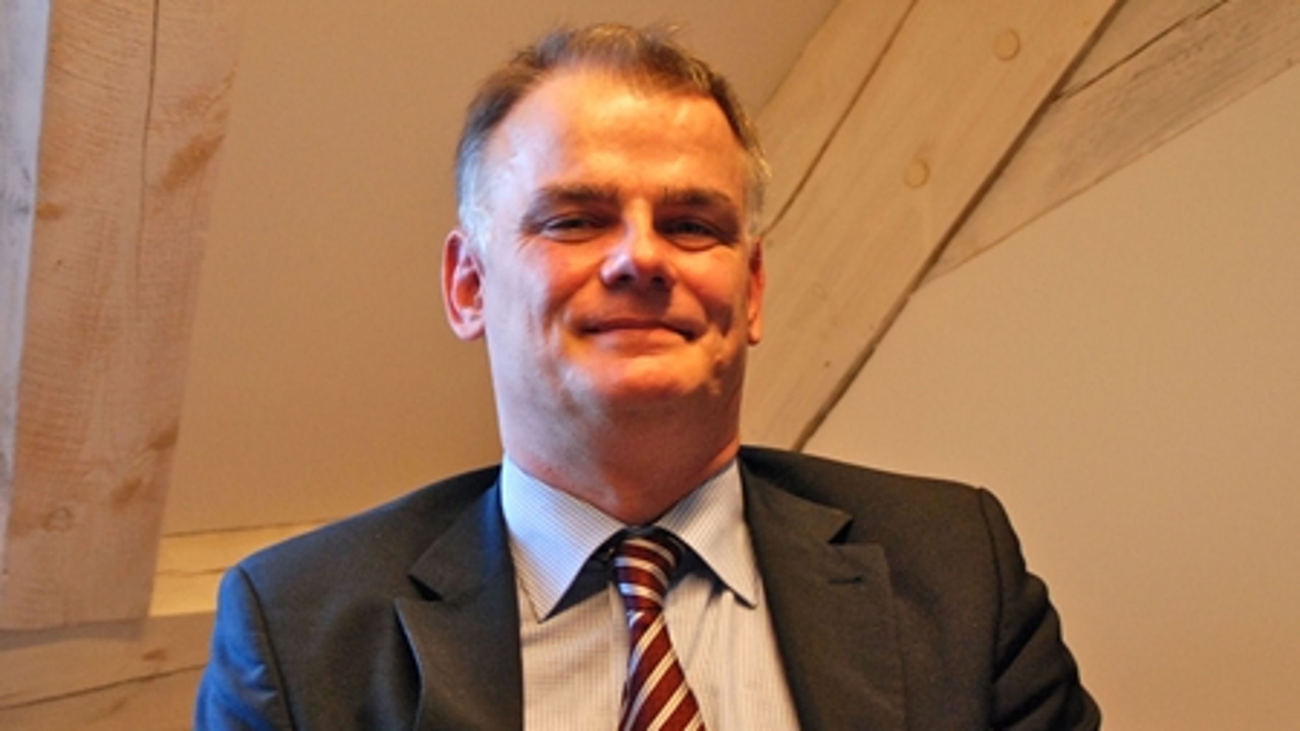Hver dag frem mod juleaftensdag bringer Altinget.dk et interview med en folketingspolitiker. I dag er det Dansk Folkepartis indfødsretsordfører, Christian Langballe, der interviewes.