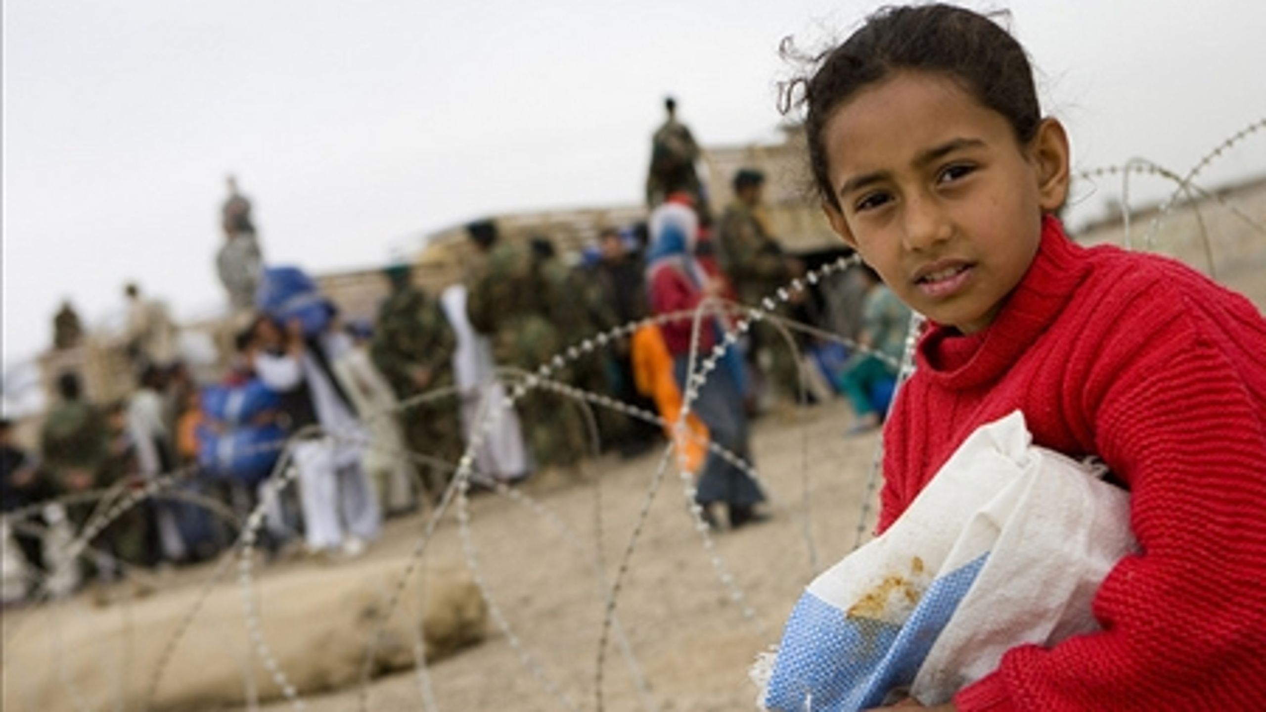Otte procent af danskerne mener ifølge ny måling, at fattigdomsbekæmpelse og nødhjælp skal være førsteprioriteten i dansk udenrigspolitik.