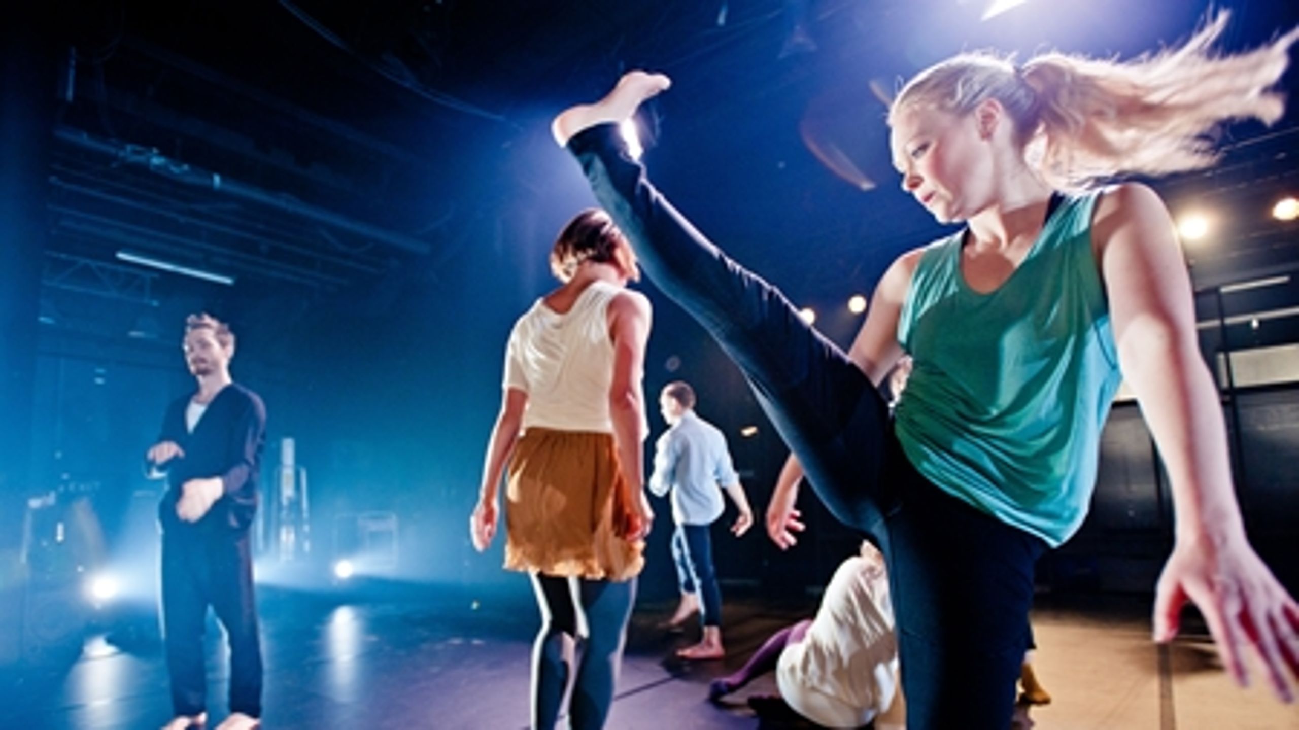 Fra Dansehallernes forestilling "People".