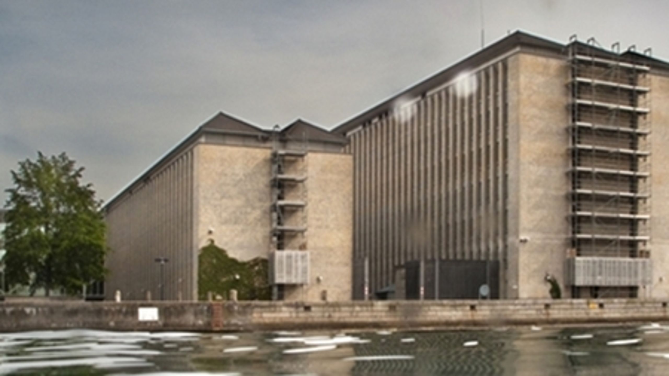 Udenrigsministeriet på Asiatisk Plads går fra tre til to ministre. Det betyder ændringer i ressortområderne. 