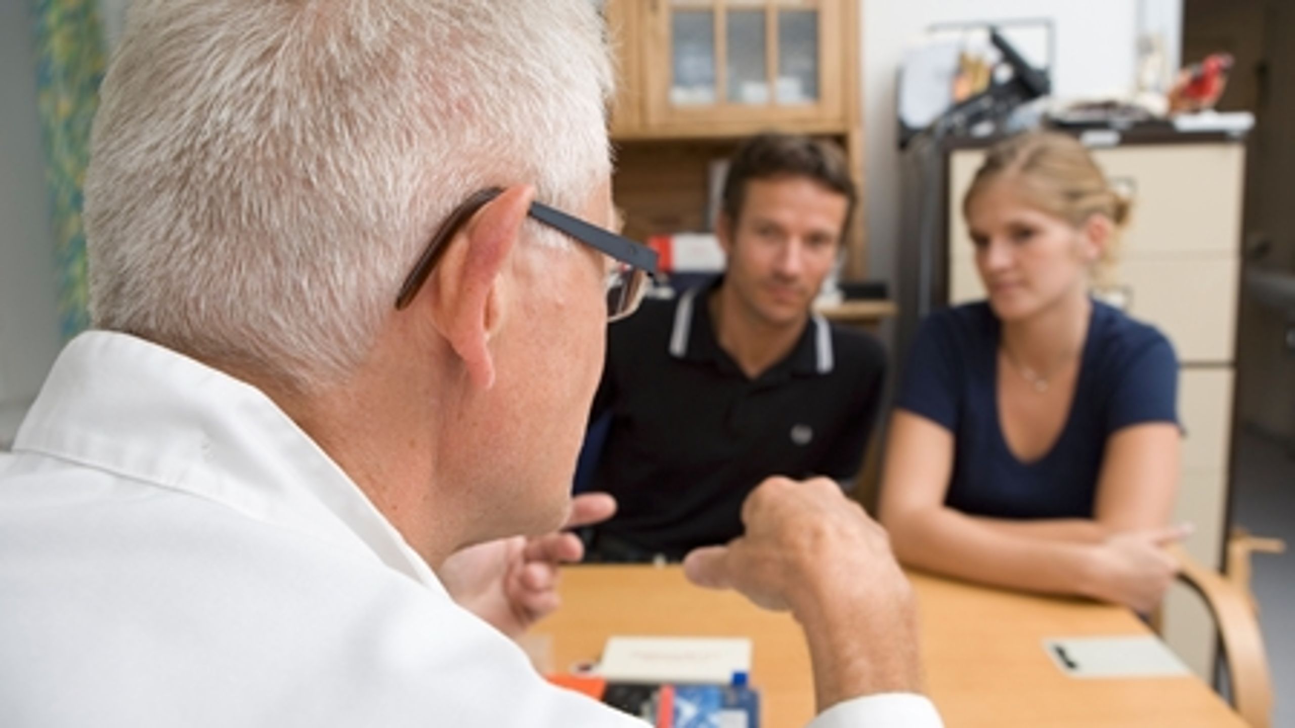 Efter  overenskomsten nu er på plads, så skal regioner og kommuner nu forhandle med PLOs lokalafdelinger om prisen og detaljerne for en række opgaver uden for sygehusene. 