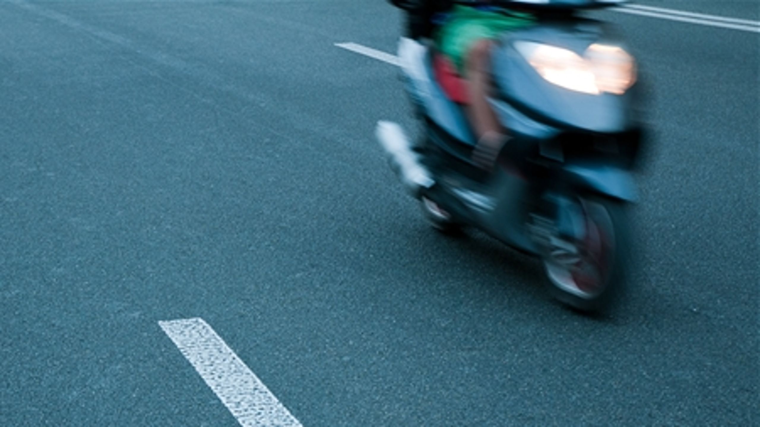 Ifølge Venstre, DF og LA skal 16-årige kunne køre både stor knallert og lille motorcykel. Det vil særligt gavne de unge fra udkantsområderne, lyder det.
