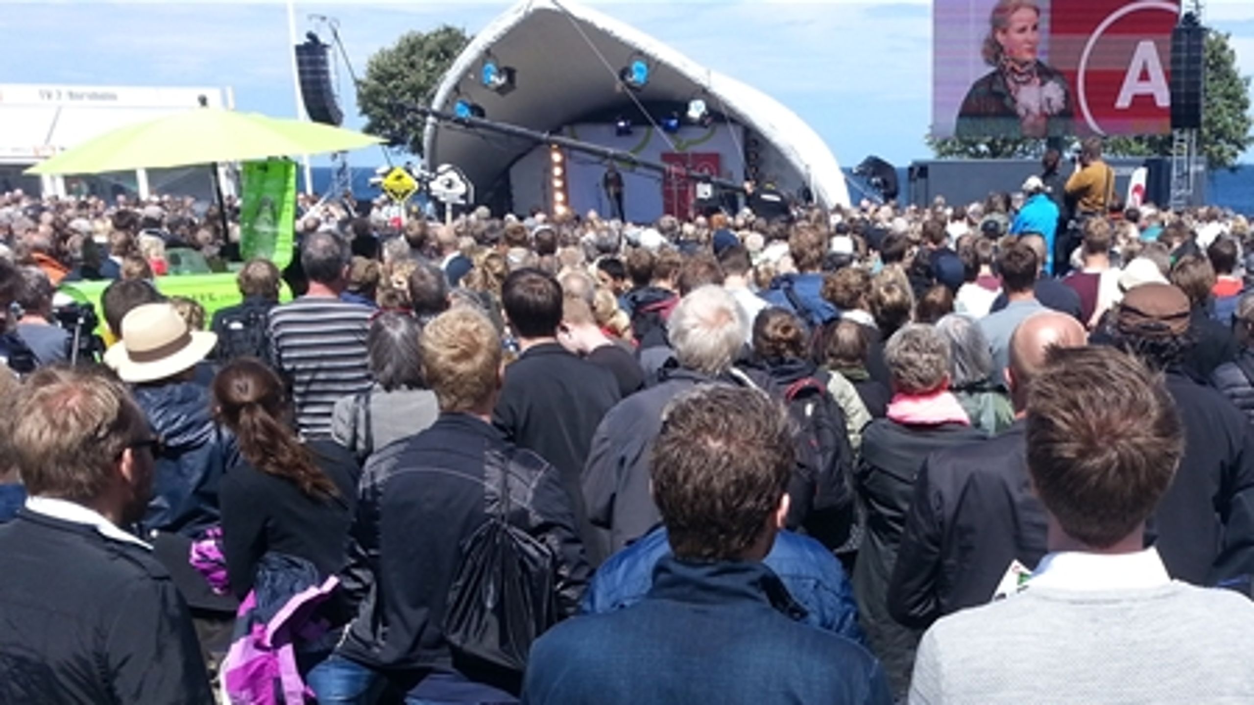 Statsminister Helle Thorning-Schmidt (S) på talerstolen, Allinge. 