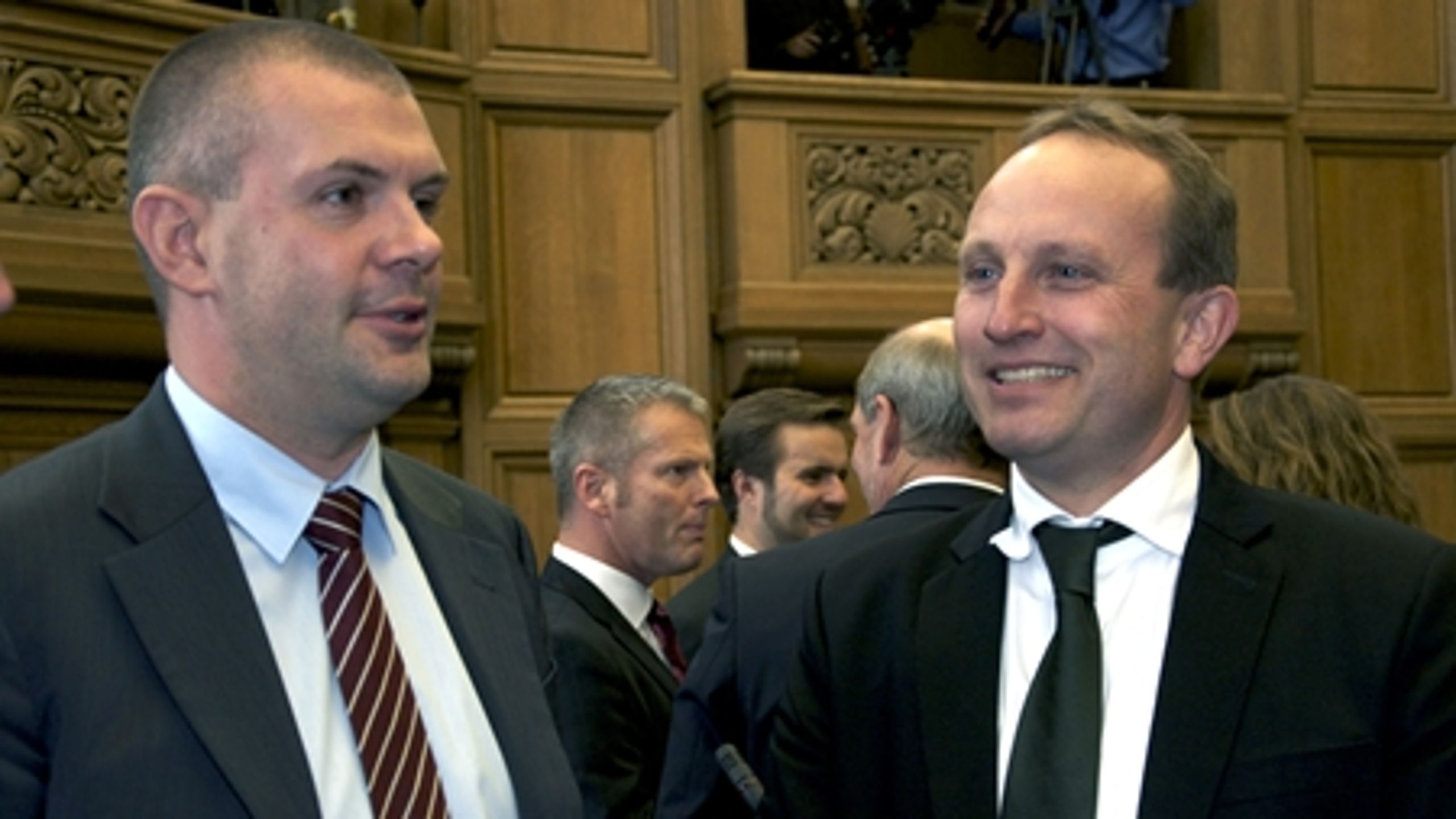 Finansminister Bjarne Corydon (S) er nu klar til at ændre markant på den energiaftale, tidligere klima- og energiminister Martin Lidegaard (R) indgik i 2012.