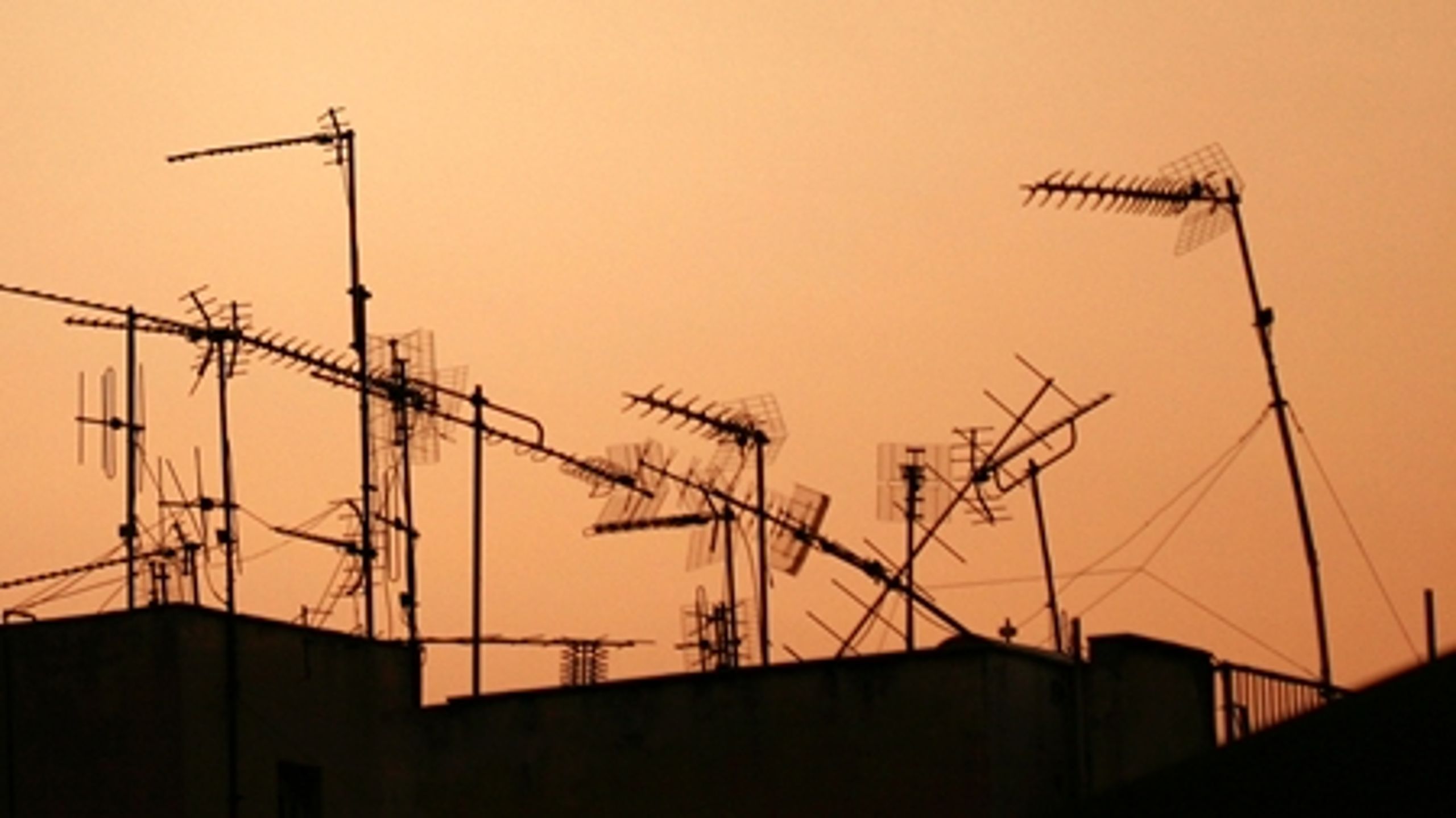 En analyse af mere frit valg på tv-markedet er et af de boliginitiativer, som ligger i den rammeaftale regeringen har lavet med Venstre. 