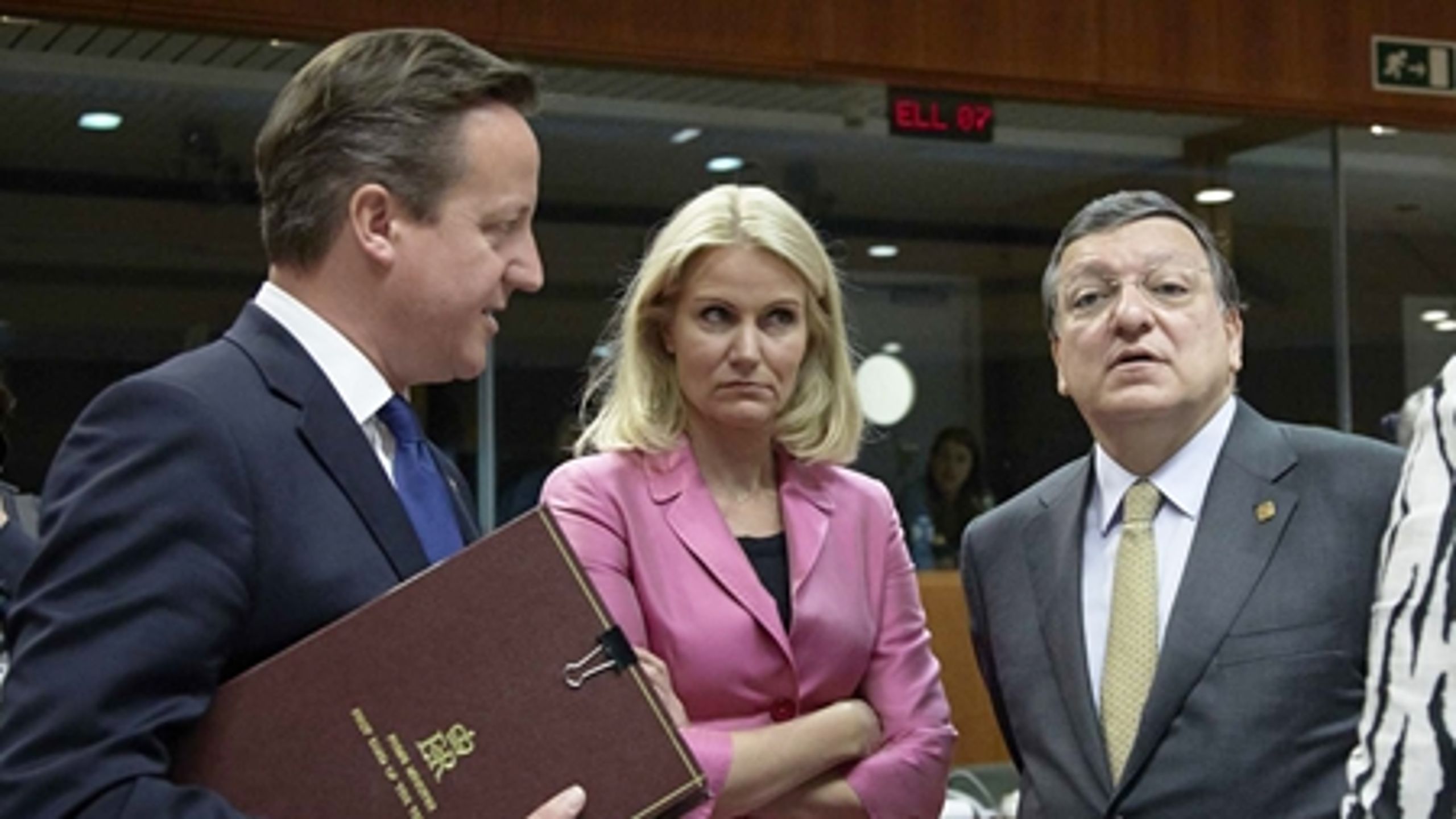 Et flertal af EU's regeringschefer måtte køre Storbritannien og Ungarn over for at få nomineringen af en ny formand for EU-Kommissionen i hus.