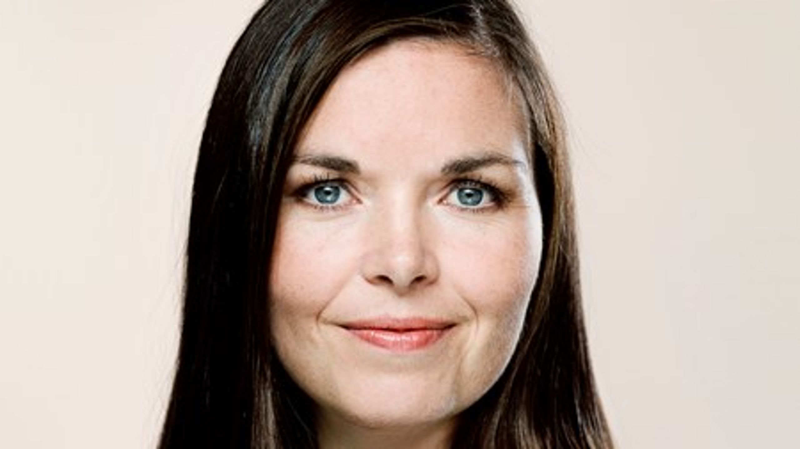 Maksimalpriser på andelsboliger bør afskaffes. Kun på den måde kan vi få et gennemskueligt&nbsp;andelsboligmarked uden penge under bordet, mener Louise Schack Elholm (V).