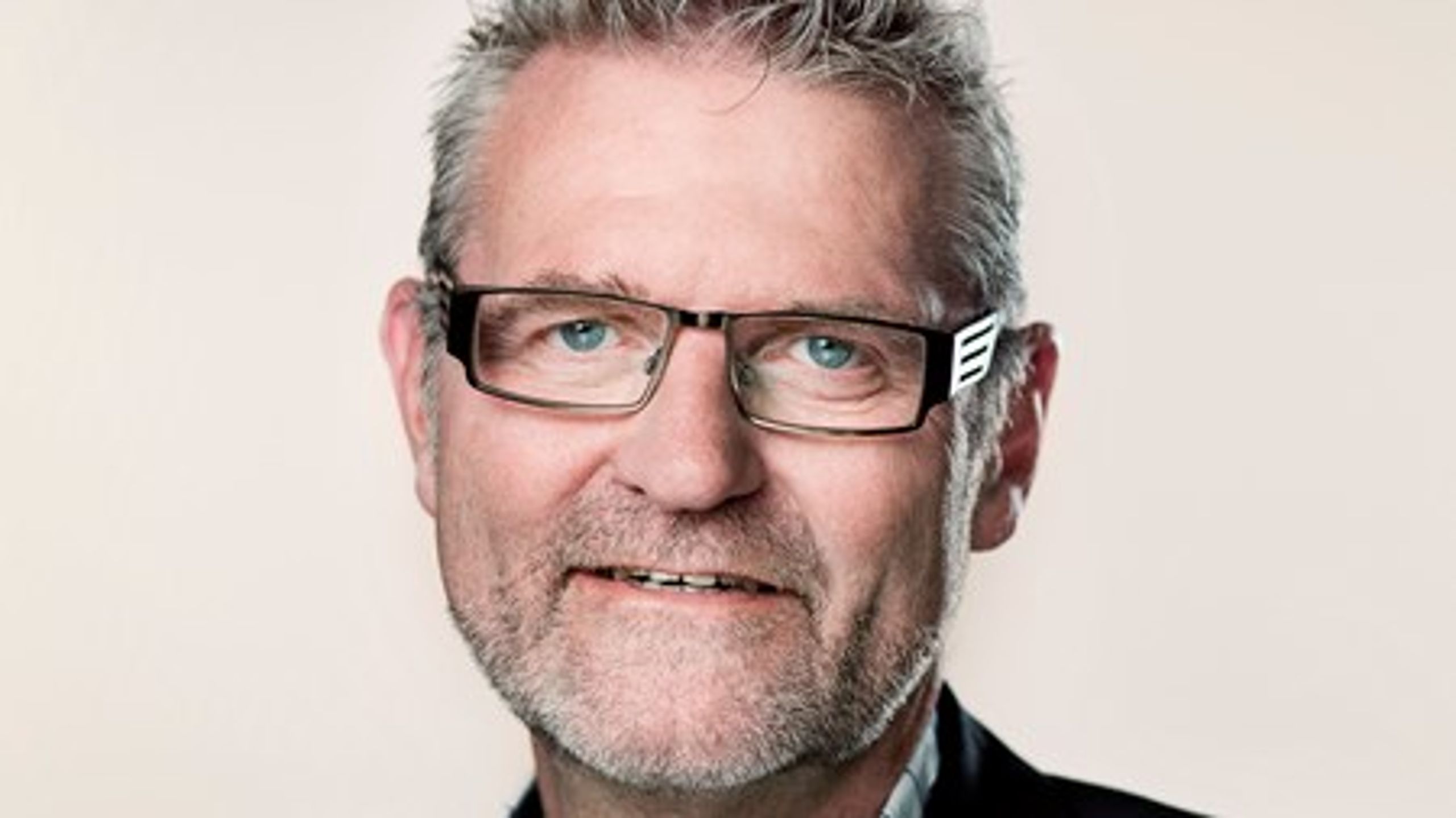 "Fjernes maksimalprisen, vil priserne stige - særligt i byerne, hvor også 
de fleste andelsboliger er beliggende," skriver Jan Johansen (S) og angriber Venstres forslag om liberalisering af andels- og lejeboligmarkedet. <br>