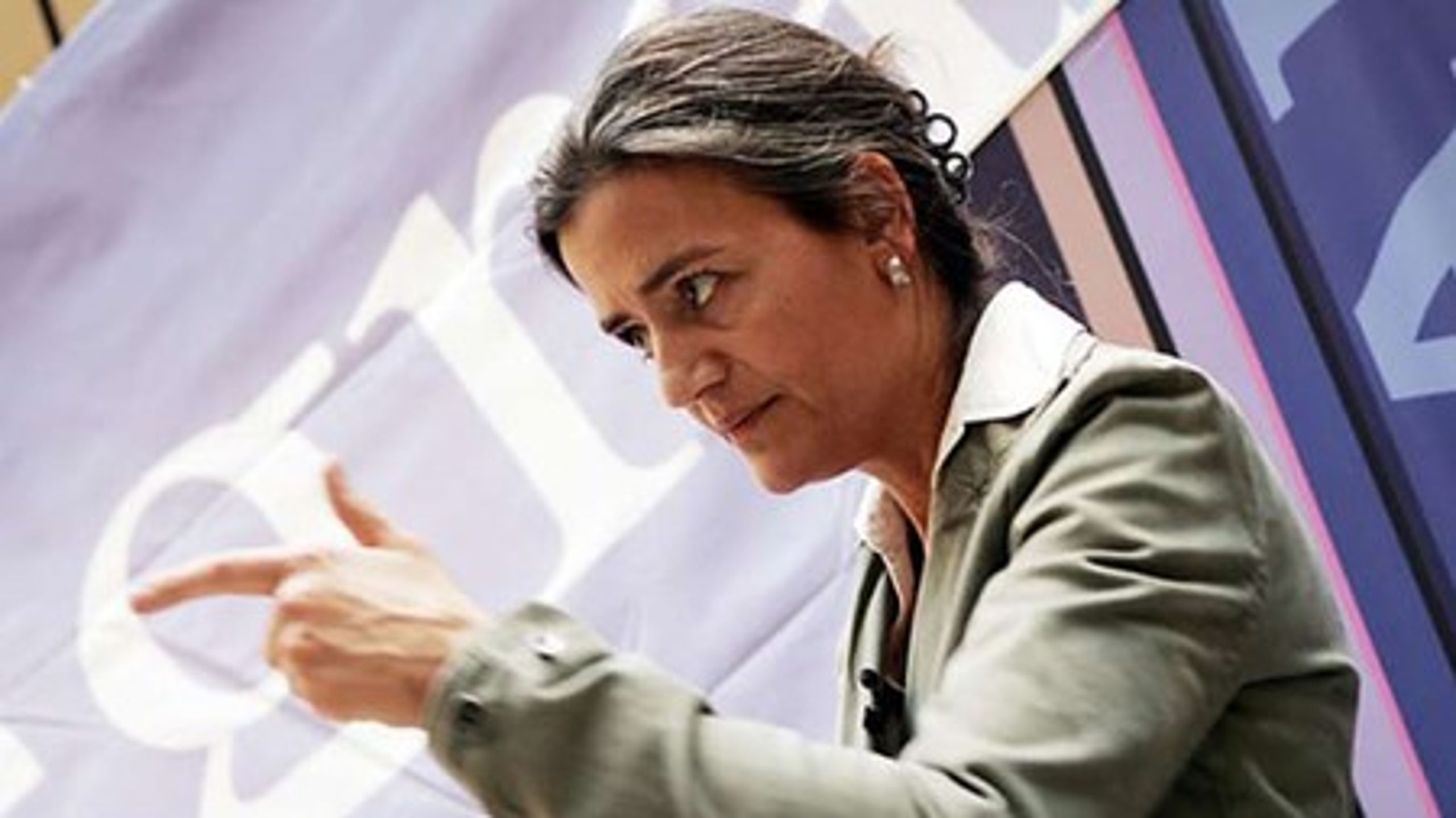 Margrethe Vestager: Den netop afgåede radikale leder partycrashede S-SF's lukkede fest og skaffede sit parti enorm indflydelse i regeringen. Men&nbsp;S-vælgerne&nbsp;er alt andet end begejstrede for samarbejdet med Radikale.&nbsp;<br>