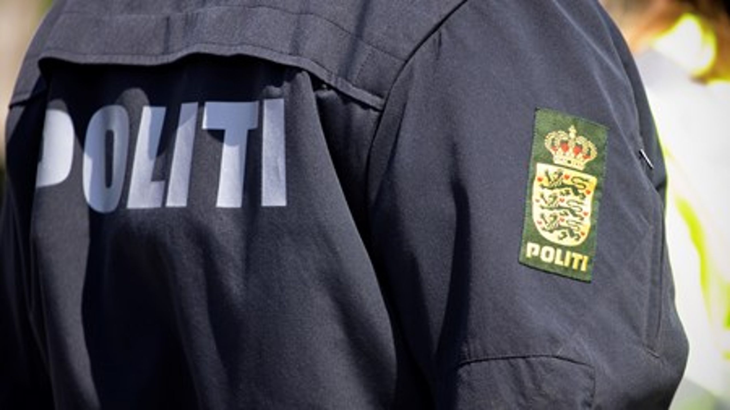 Politiets uniformer skal fremover udstyres med et identifikationsnummer bestående af et bogstav efterfulgt af fire tal placeret på uniformens bryst, hvis det står til politiets eget forslag. &nbsp;