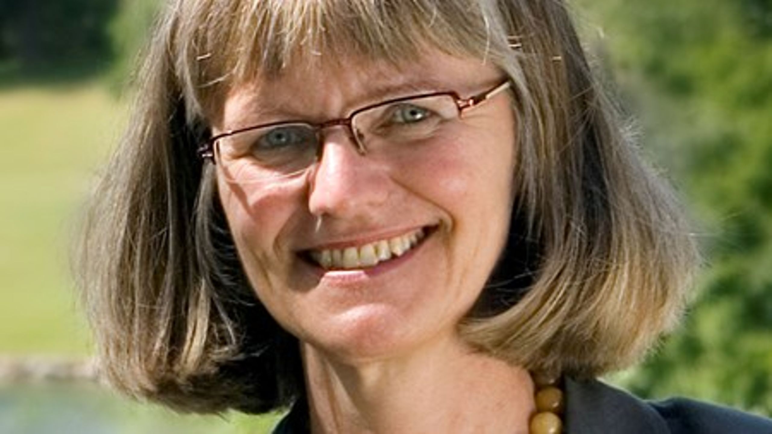 Også dagpengekommissionens formand Nina Smith sår tvivl om forslaget om en konjunkturafhængig dagpengeperiode.<br>