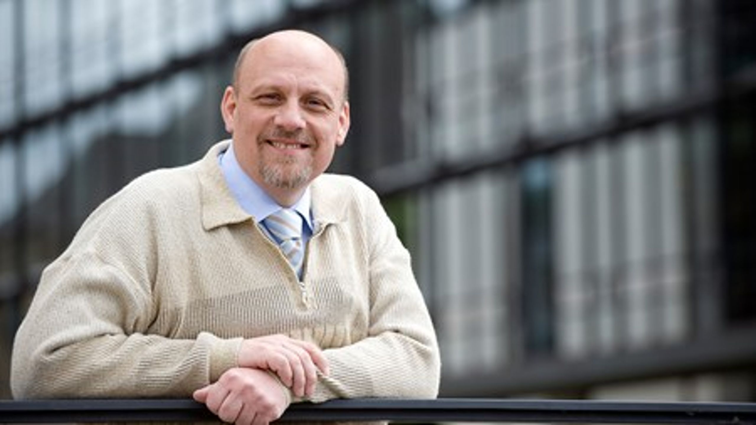 Jesper Nygård, administrerende direktør i Realdania, forklarer, at Realdania gerne vil bidrage til at skabe processer, der løser problemer. Derfor har den store pengetank kastet sig ud i projektet Yderområder på forkant.<br>