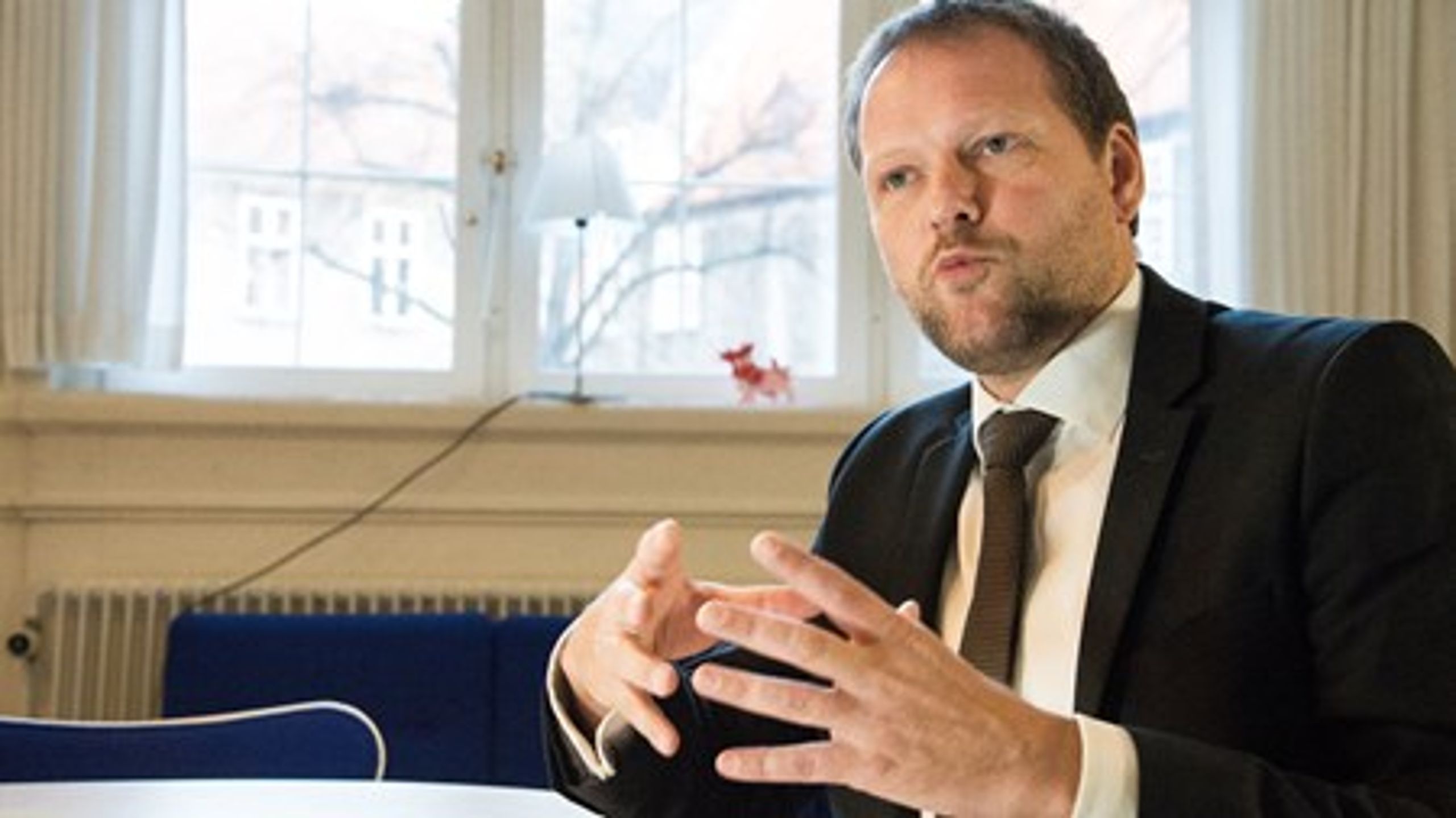 René Christensen (DF) tog det første spadestik til sin politiske karriere i en frokoststue på et autoværksted i Nykøbing Falster.&nbsp;