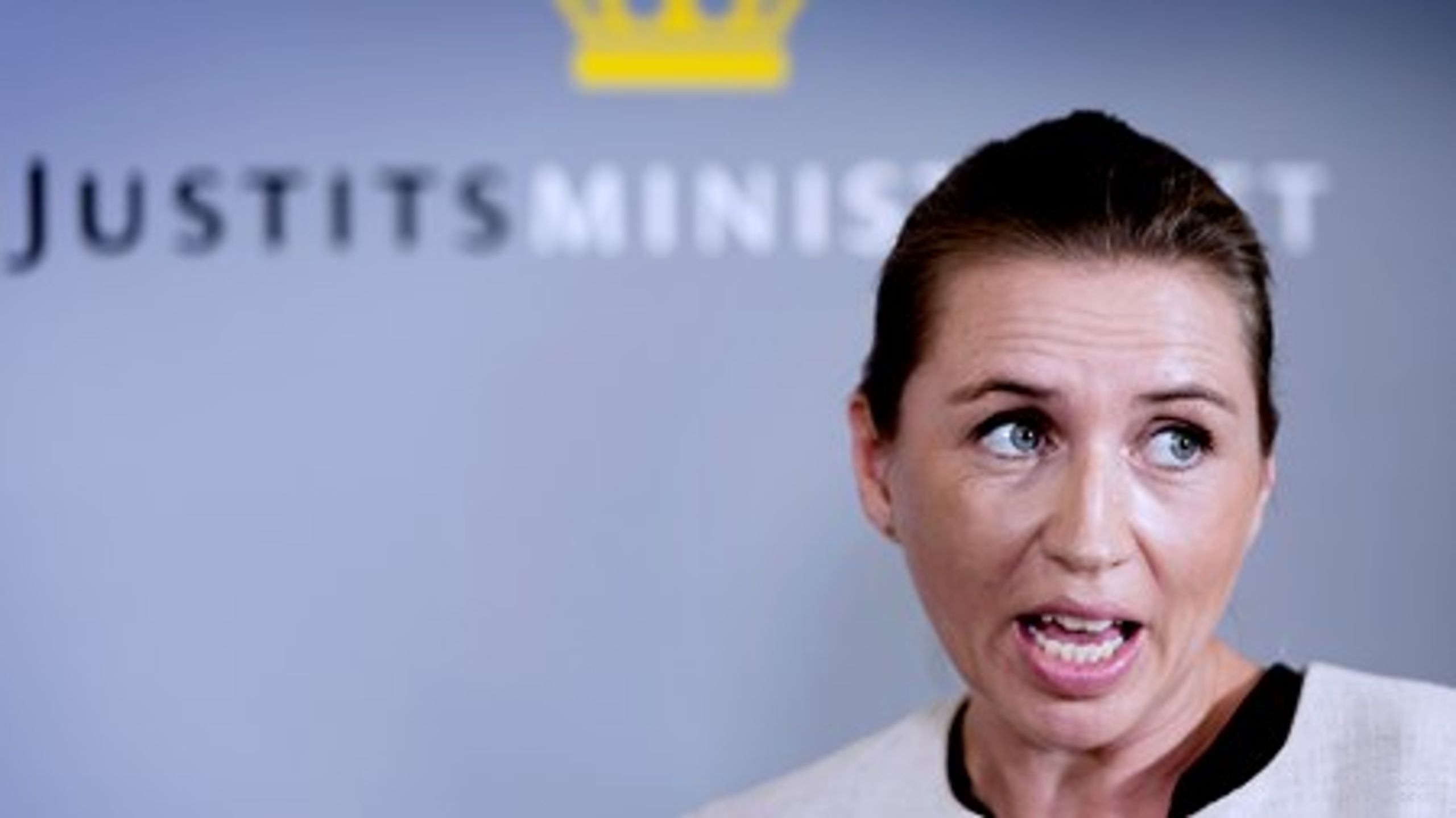 Den nye justitsminister Mette Frederiksen (S) får væsentlig indflydelse på valget af den nye departementschef,&nbsp;vurderer eksperter.&nbsp;