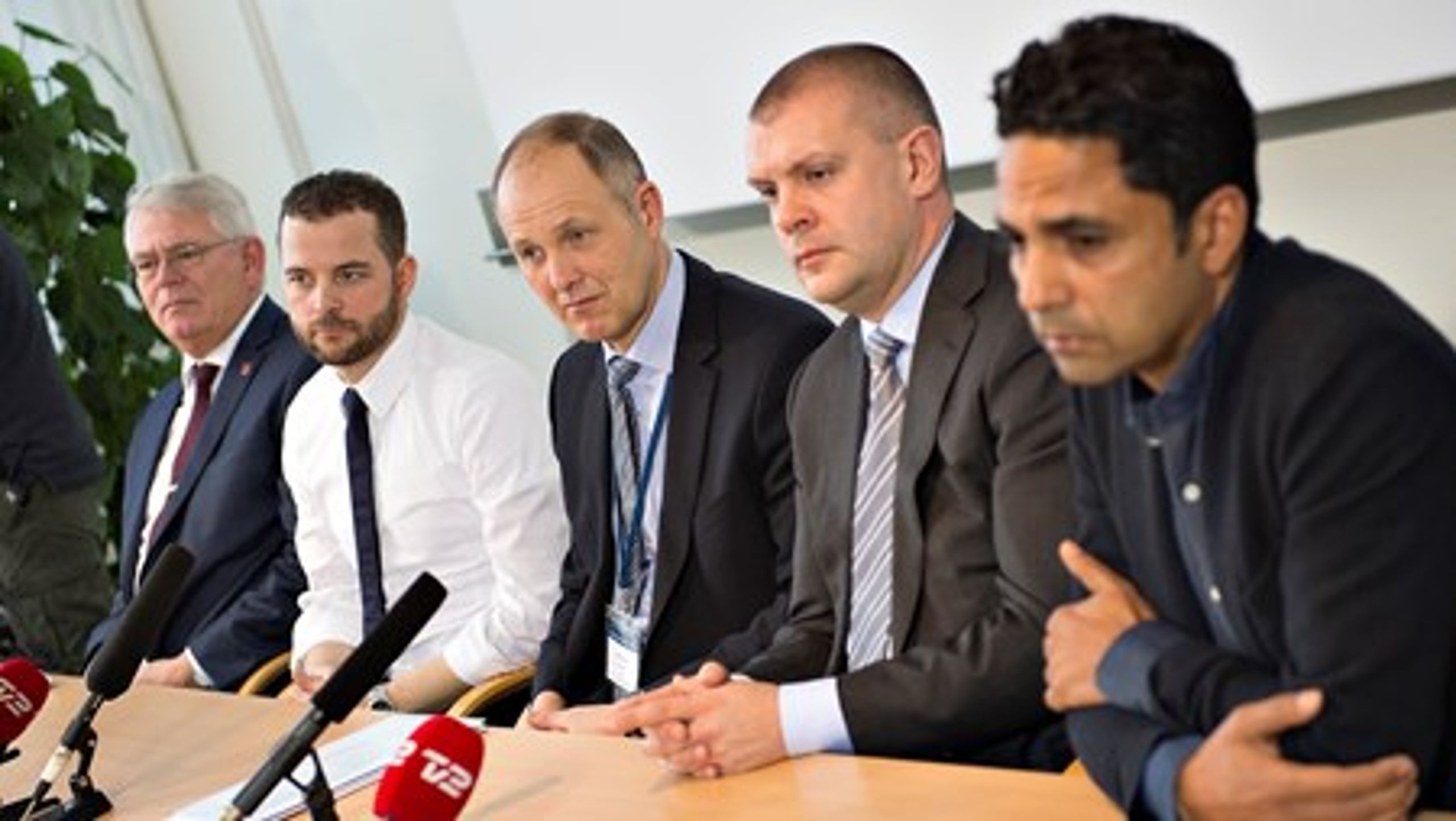 KL-formand Martin Damm  (V) og KL-næstformand Erik Nielsen (S) præsenterede torsdag middag sammen med finansminister Bjarne Corydon (S), økonomi- og indenrigsminister Morten Østergaard (R) og social-og integrationsminister Manu Sareen (R) en ny aftale på&nbsp;integrationsområdet.