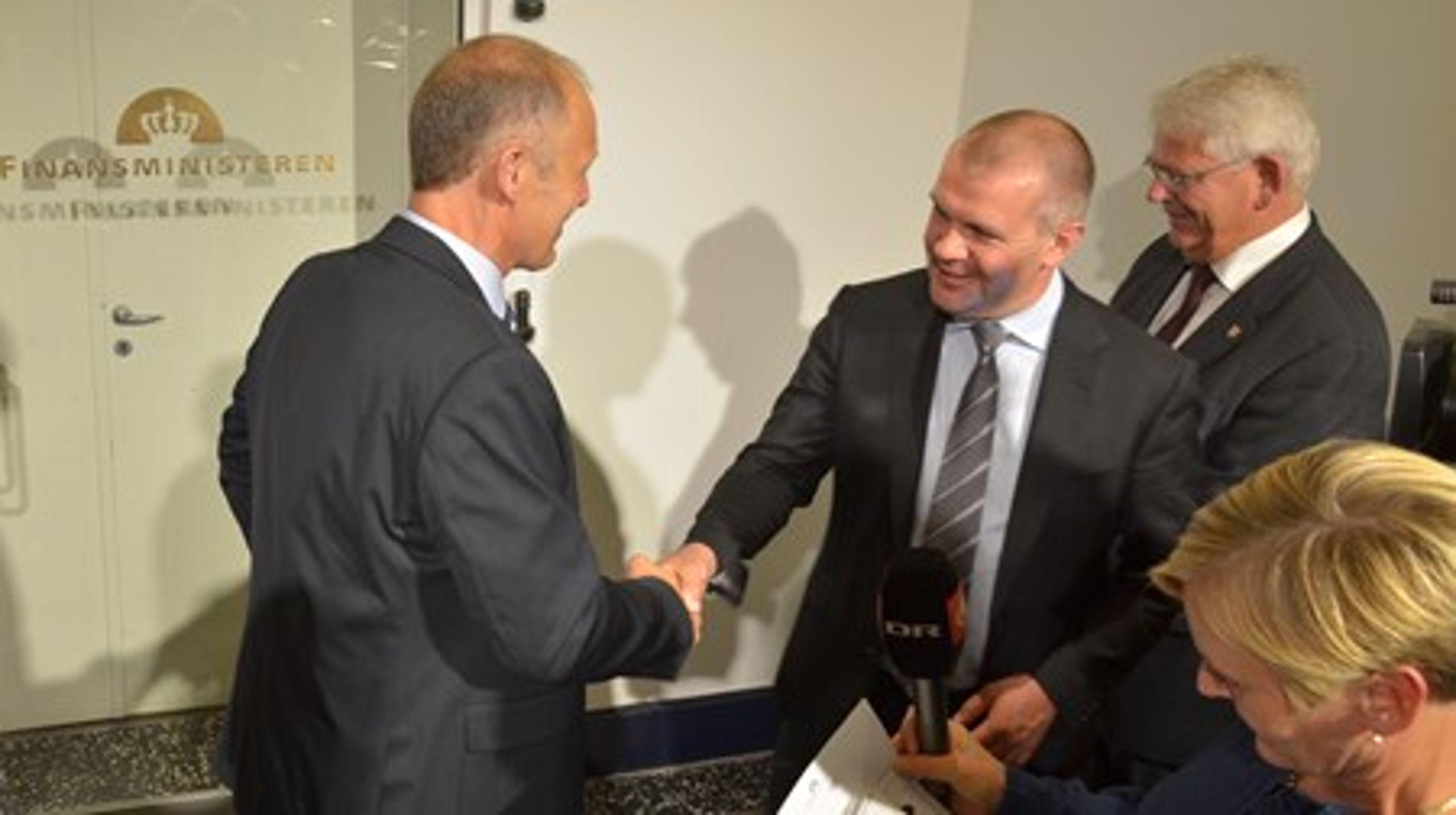 To ting står helt centralt for KL ved økonomiforhandlingerne. At sikre kommunerne så stor en andel af regeringens bebudede vækst i de offentlige budgetter og at&nbsp;opretholde kommunernes anlægsudgifter.