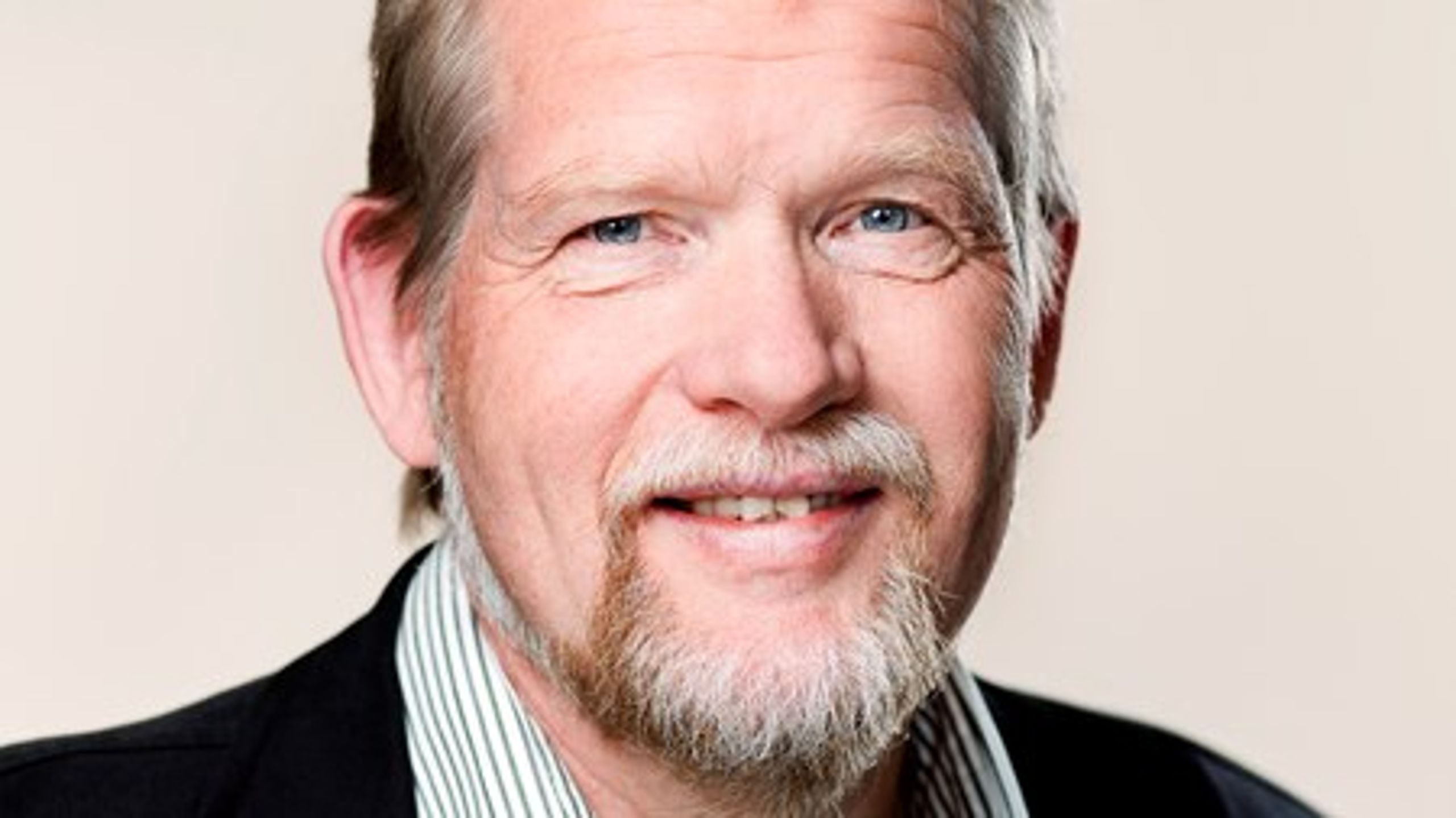 Ulla Tørnæs (V)&nbsp;bevæger sig let og ubekymret uden om alvorlige problemer, når hun svarer på kritikken af frihandelsaftalen mellem EU og USA, skriver Christian Juhl (EL).