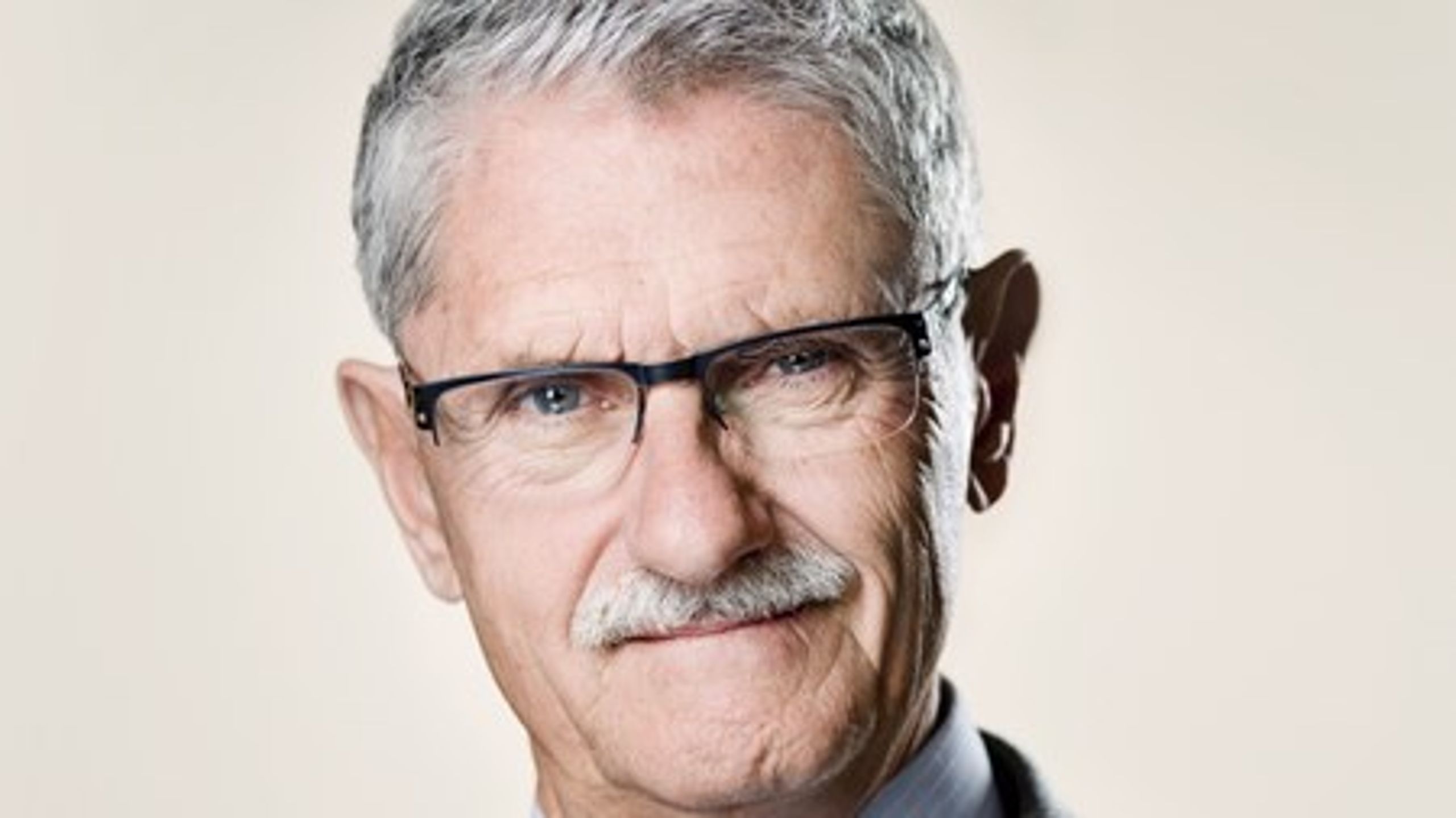 Folketingets formand Mogens Lykketoft (S) mener ikke, at han og resten af Præsidiet kan få flere politikere til at interessere sig for EU-politikken ved at&nbsp;ændre arbejdsgangen på Christiansborg. Der skal en holdningsændring til.