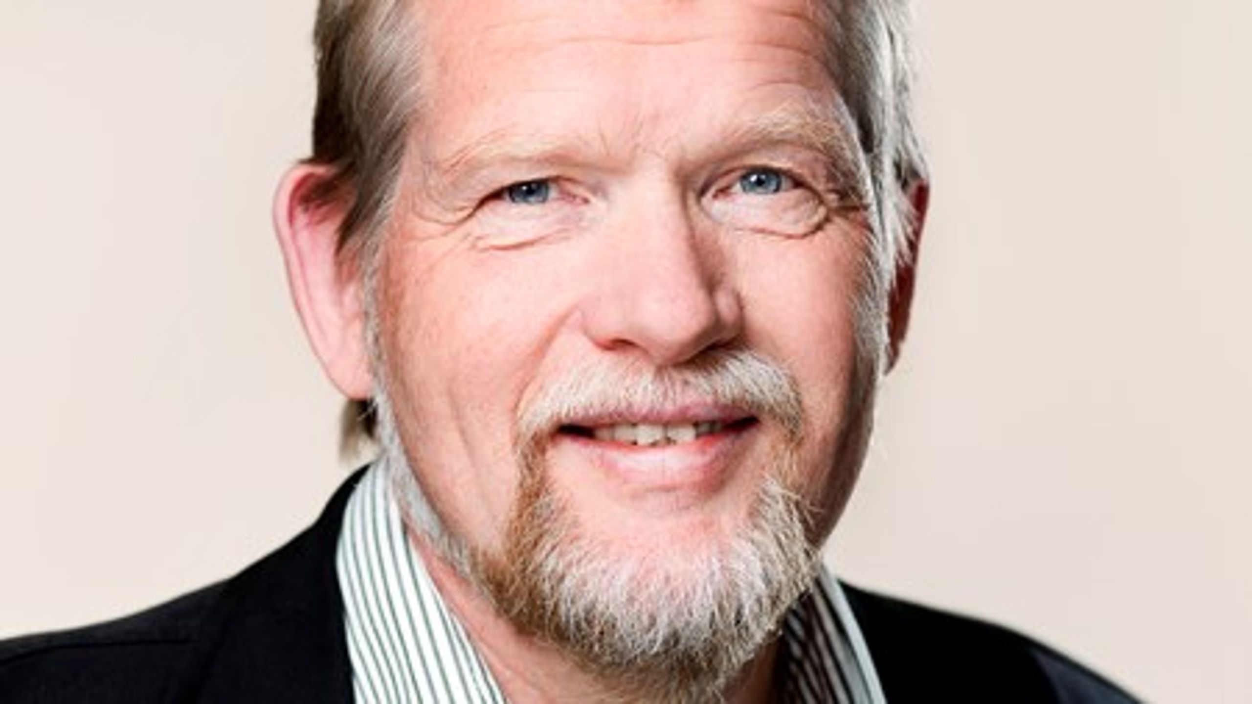 ”Det er en enormt giftig blanding at lægge handel og udvikling sammen under én minister. Det er næsten det samme som at sætte forsvar og udvikling sammen,” siger Enhedslistens udviklingsordfører Christian Juhl.&nbsp;<div><br></div>