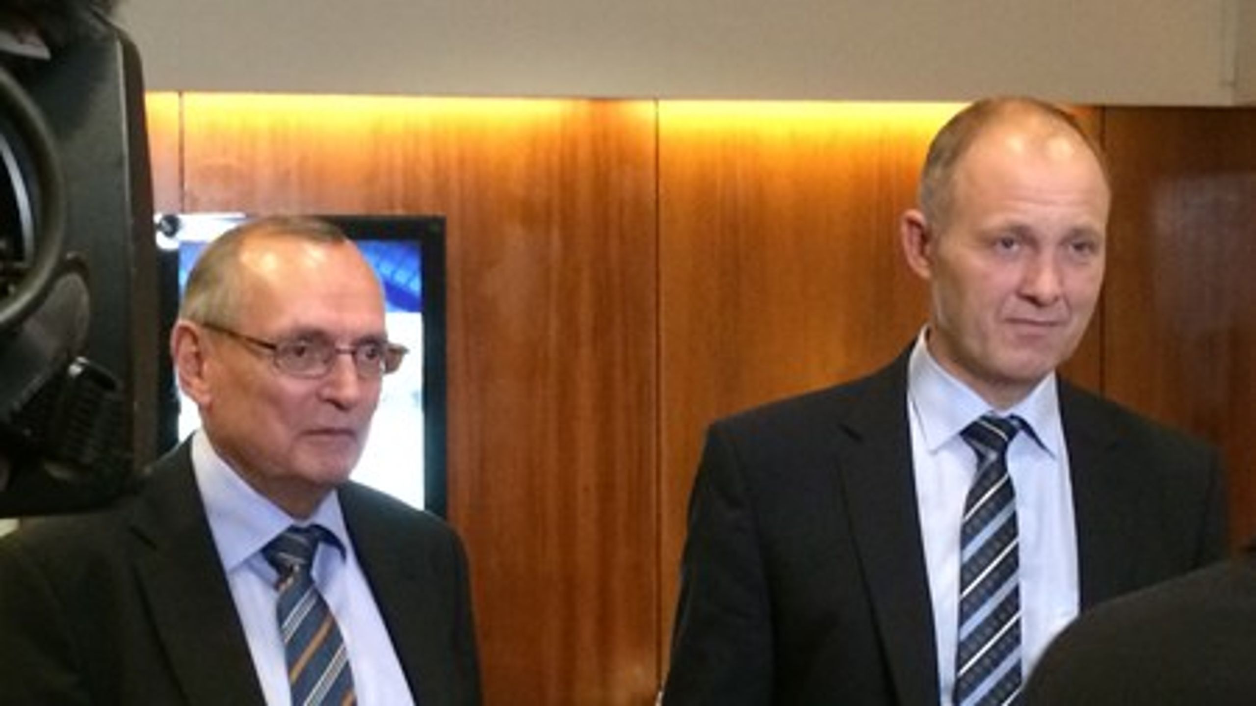 I november meldte&nbsp;Kommunernes Landsforening (KL) og Danske Regioner ud, at de&nbsp;planlagde en fusion af de to organisationer.&nbsp;