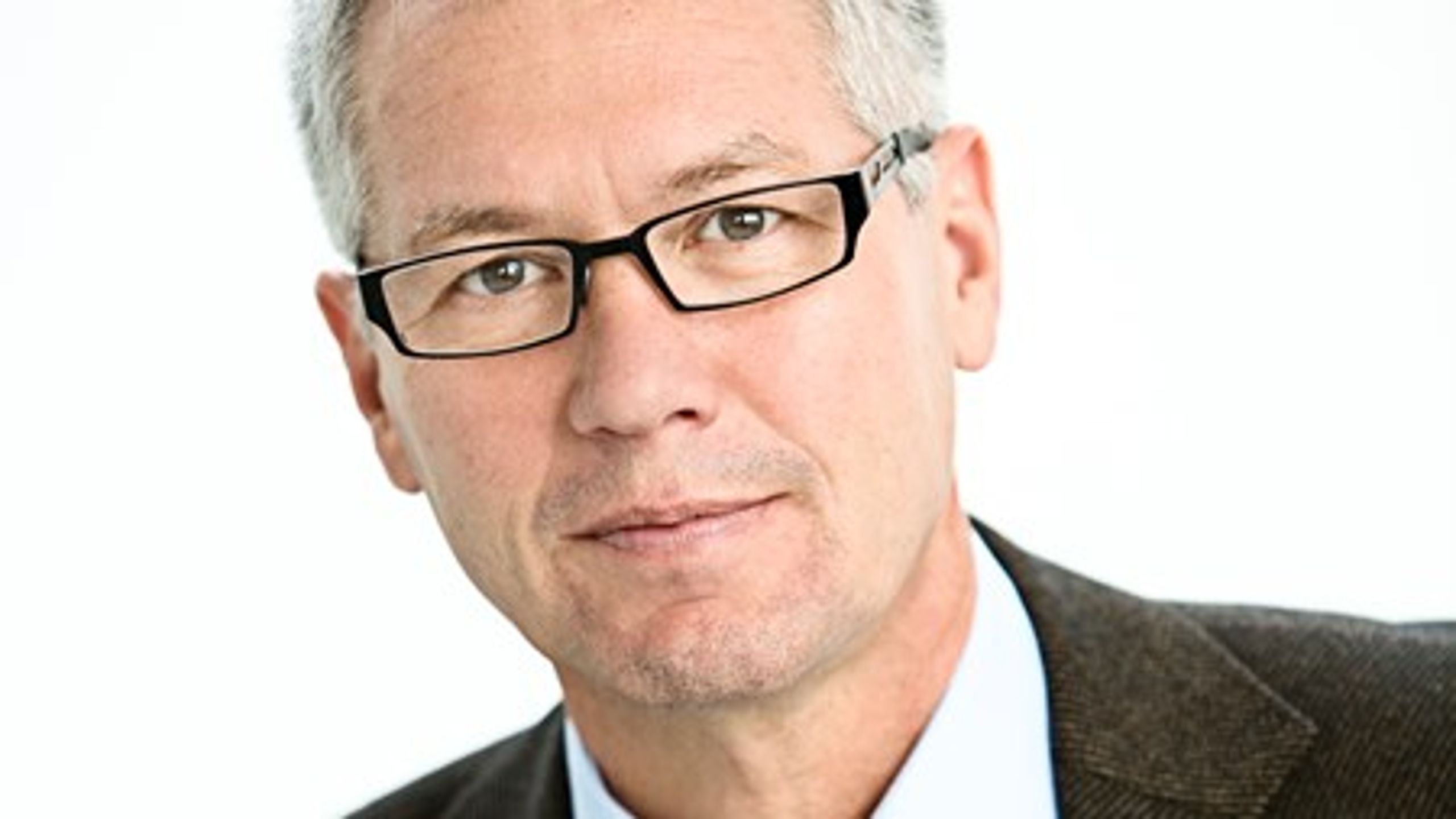 AK-Samvirkes formand,&nbsp;Torben Poulsen, retter blikket mod vores vestlige naboland og ser nærmere på de svenske erfaringer med et svært tilgængeligt dagpengesystem.