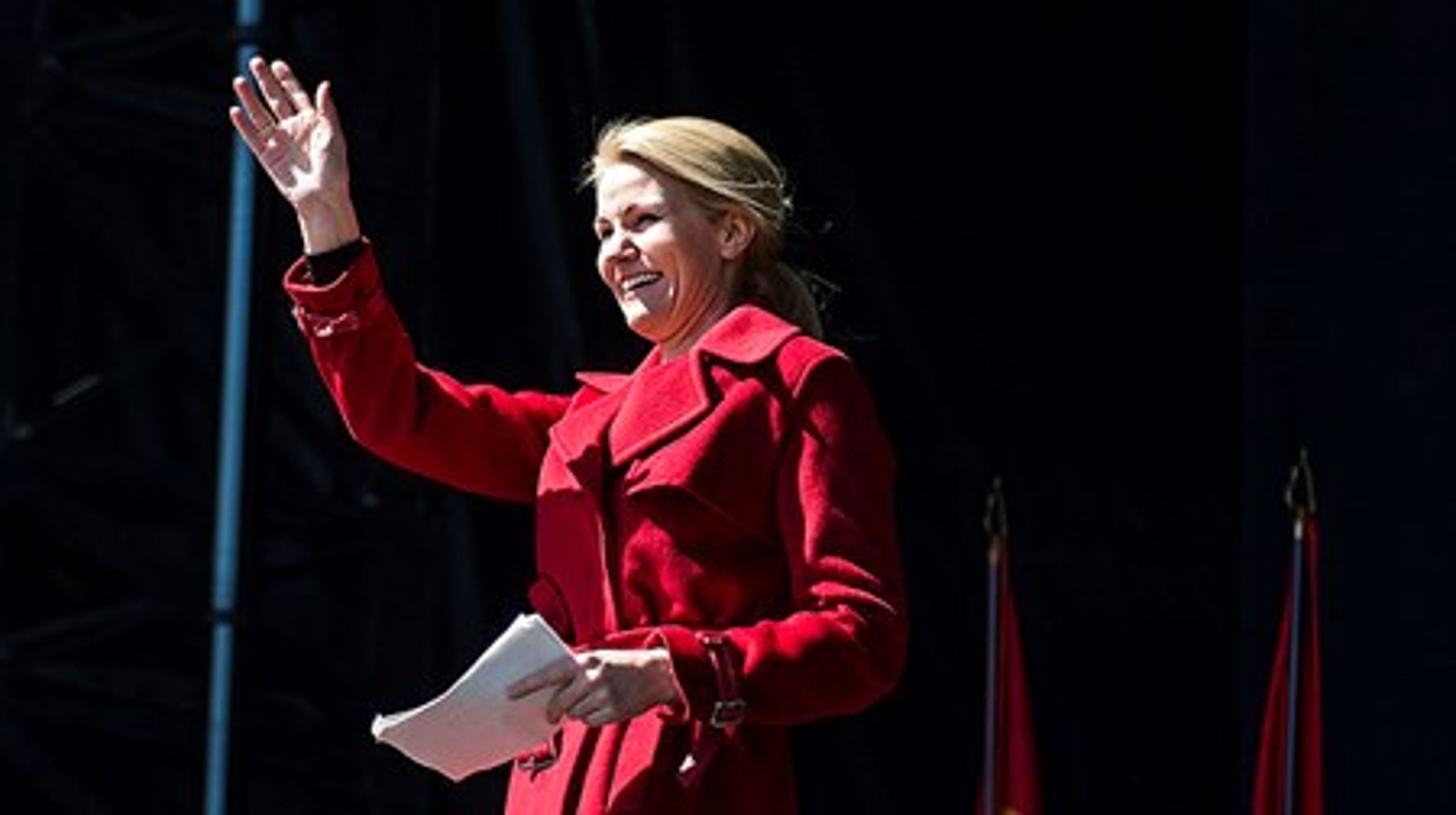 Helle Thorning-Schmidt under sin 1. maj-tale sidste år, hvor hun blev mødt af et øredøvende fløjtekor.&nbsp;