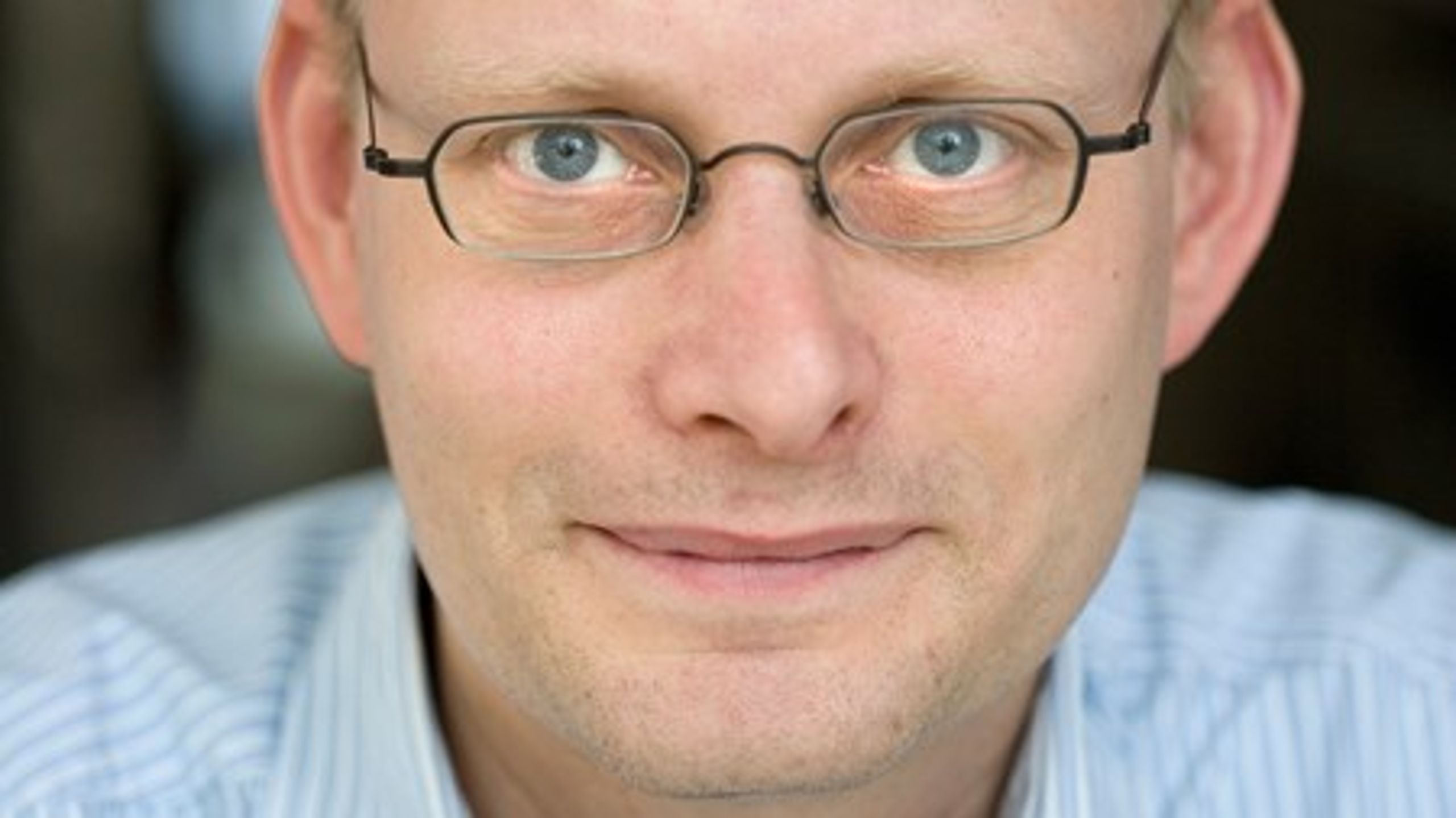 "Der
bør gøres op med det universelle krav om, at en ph.d.-uddannelse absolut skal
indeholde et halvt års kursusaktivitet. Det skal den selvfølgelig kun, hvis det
giver mening for den ph.d.-studerendes uddannelse og forskningsprojekt," skriver René Holm, hovedbestyrelsesmedlem i Pharmadanmark.<br>