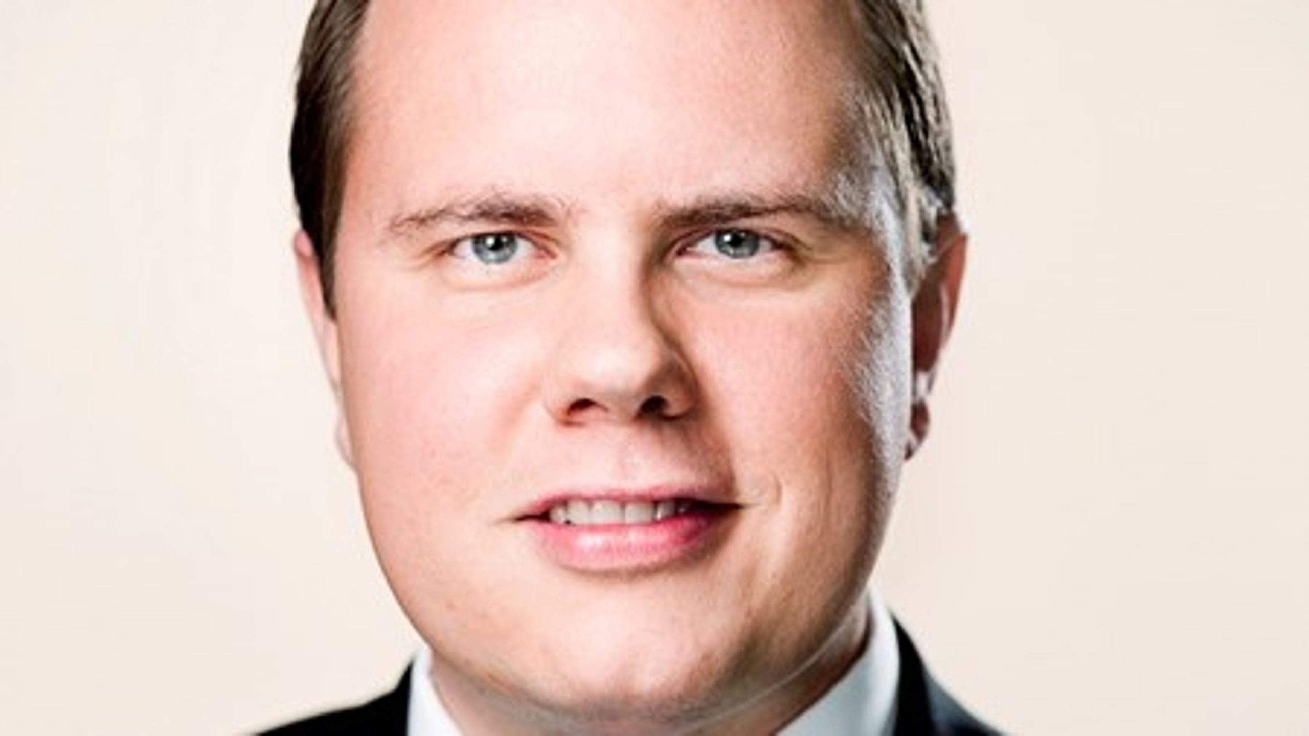 Flygtninge skal ikke længere have ret til en bolig, mener Dansk Folkeparti. I stedet skal de blive i asylcentrene, til de kan hjemsendes.<br>