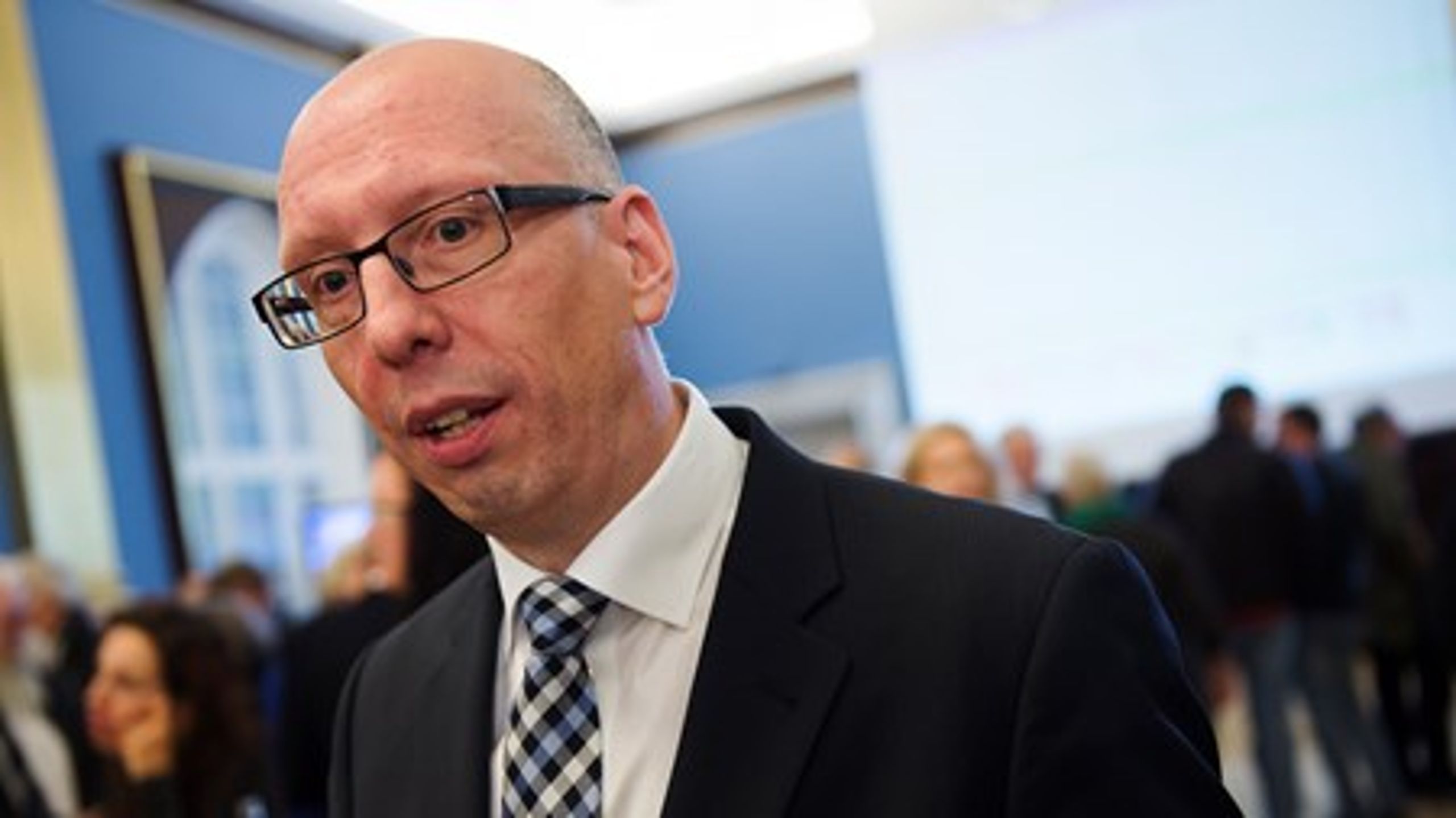 Alex Ahrendtsen erkender, at han er banket på plads om punktafgiften - men resten af politikken om at værne om det danske sprog har han partiets fulde opbakning til.