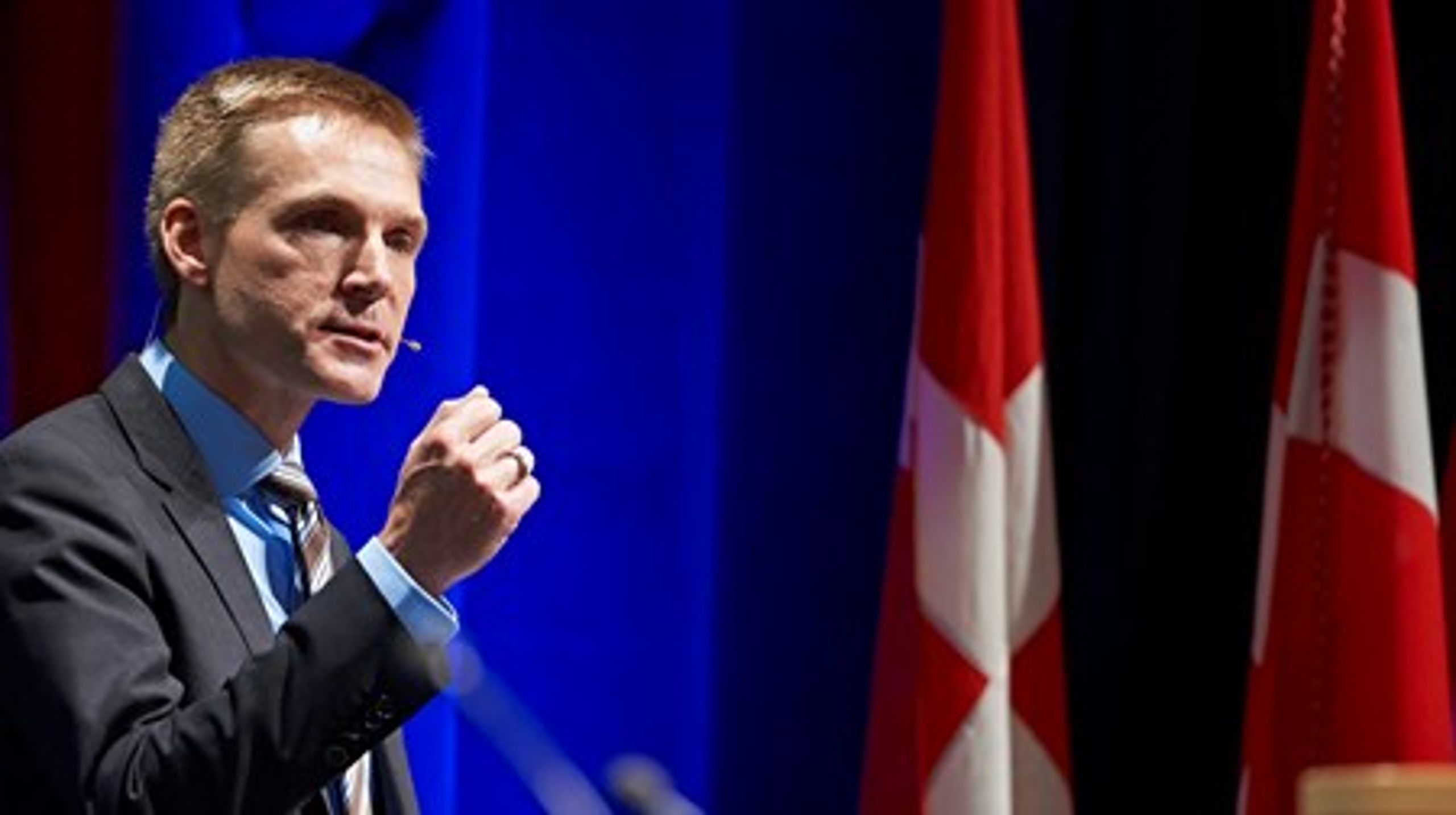 Kristian Thulesen Dahl (DF)&nbsp;er den helt store vinder med EU-udspillet fra blå blok, mener&nbsp;Altingets politiske kommentator, Erik Holstein.